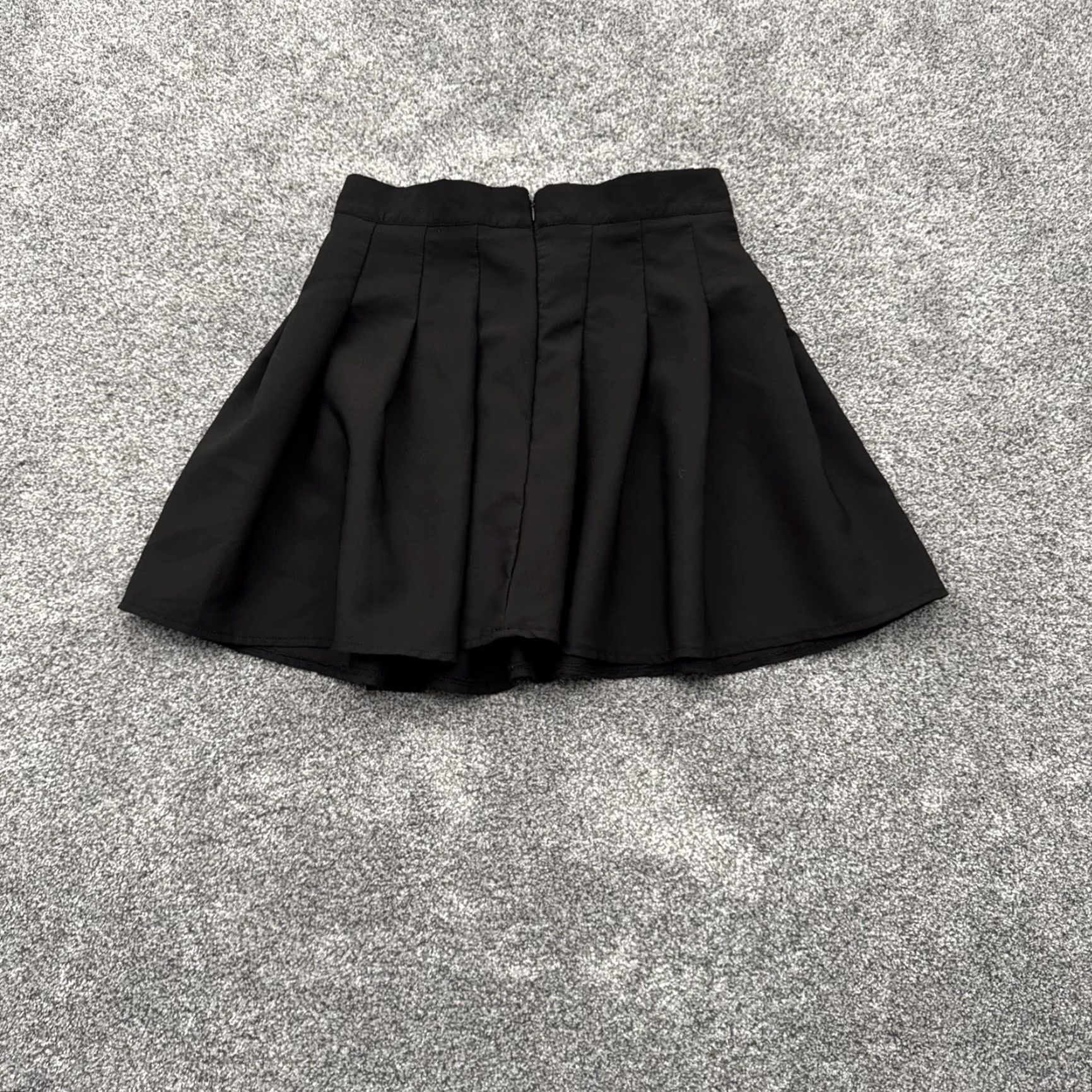 Vintage Pleated Mini Skirt L Dark Academia Preppy Goth Schoolgirl Y2K Look Skirt Women Size 36" / US 14 / IT 50 - 6 Thumbnail