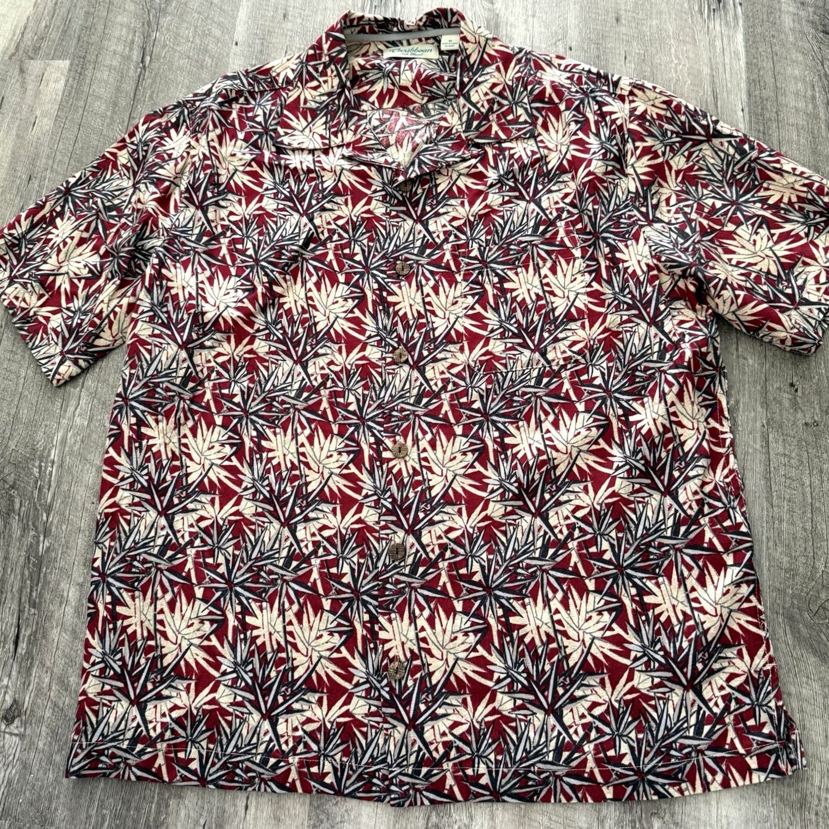 Vintage Caribbean Silk Blend Hawaiian Shirt Mens Sz M Dark Red Tan Floral Button-Up Short Sleeve Size US M / EU 48-50 / 2 - 7 Thumbnail