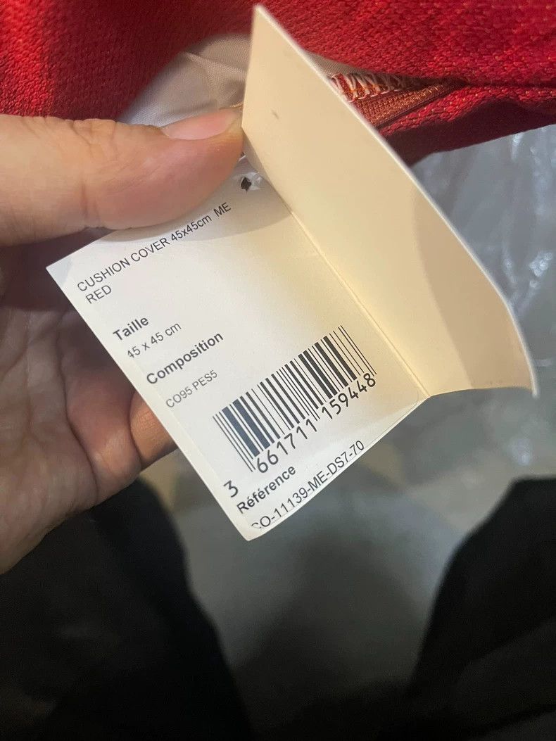 Supreme Supreme Red throw pillow 2501-Nextarrow Size ONE SIZE - 5 Thumbnail