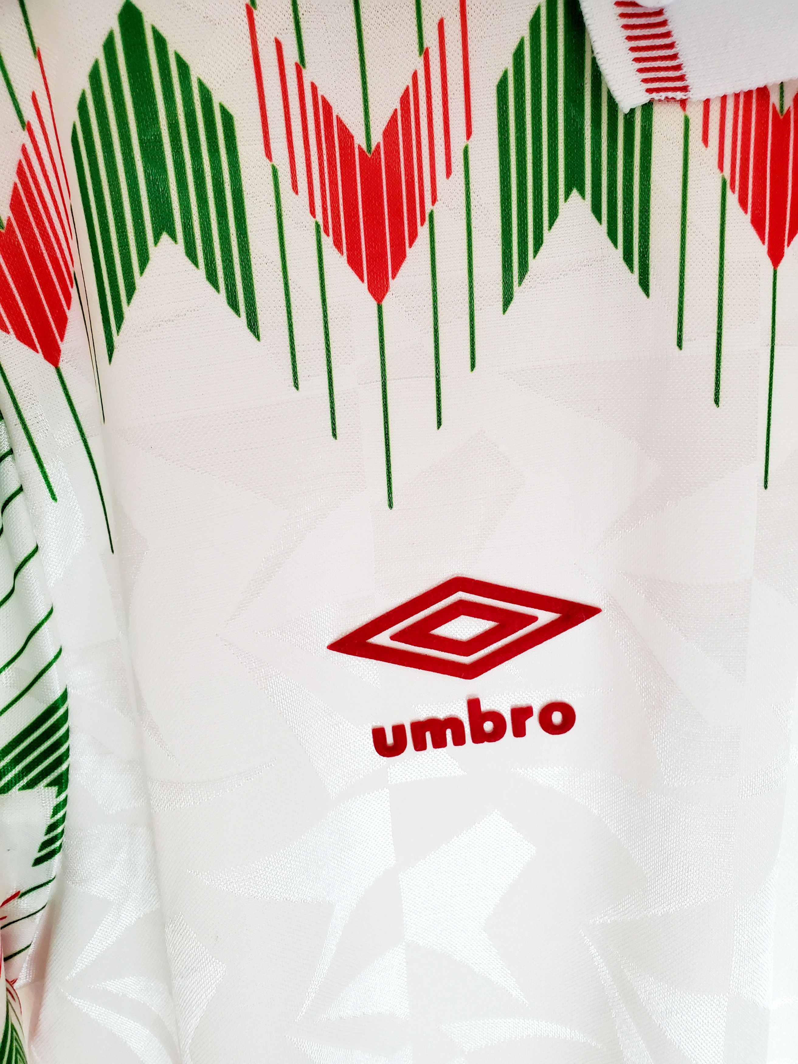 Umbro 1990/1992 FC Wales Umbro Vintage Jersey perfect condition Xl Size US XL / EU 56 / 4 - 3 Thumbnail