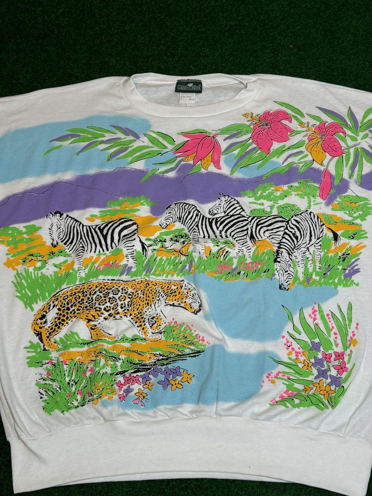 Cabin Creek × Vintage Vintage 90s African Safari zebra Short Sleeve Sweatshirt Size L / US 10 / IT 46 - 2 Thumbnail