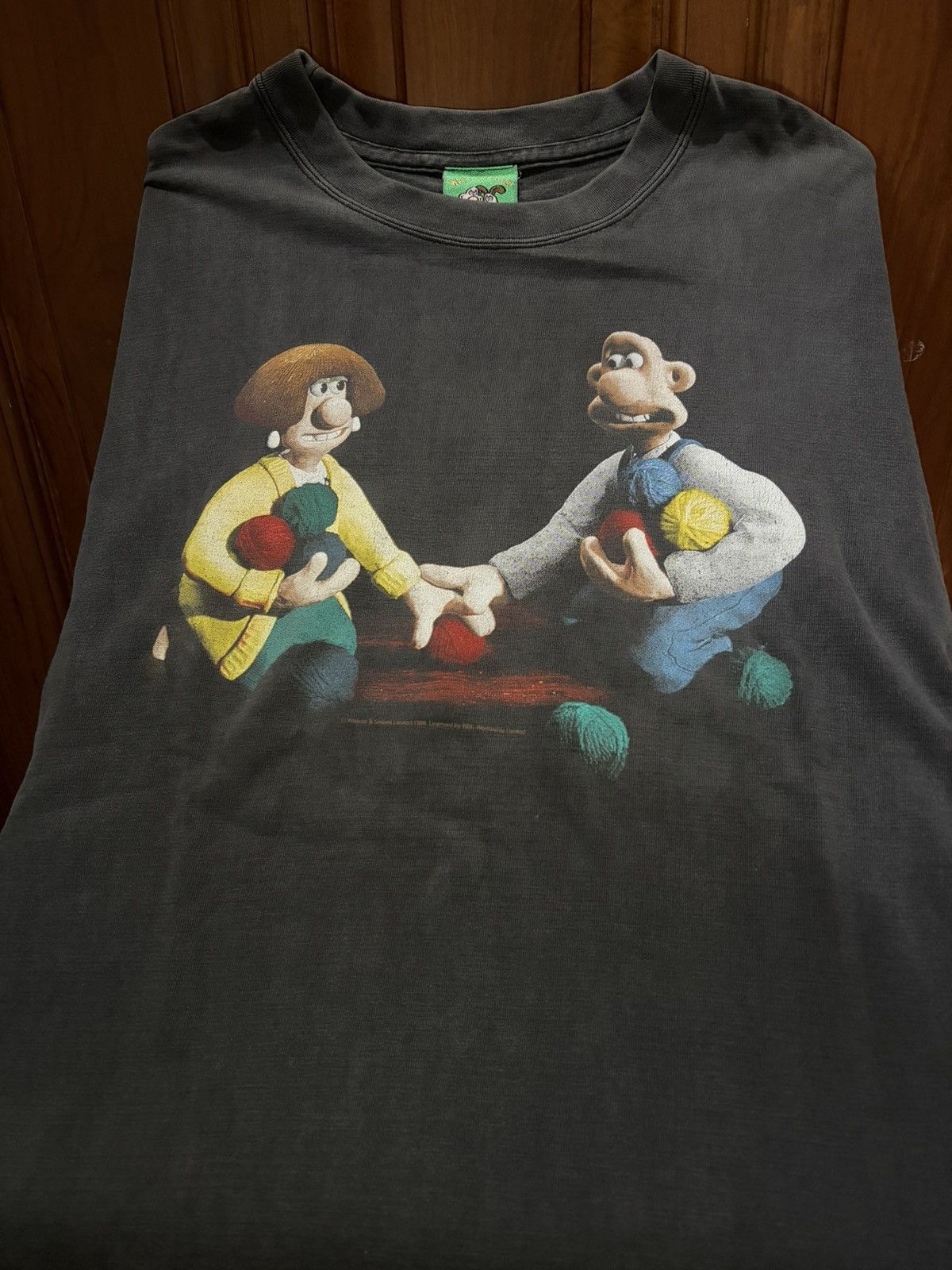 Cartoon Network Vintage 1989 Wallace and Gromit “Wendolene & Wallace” Size US L / EU 52-54 / 3 - 1 Thumbnail