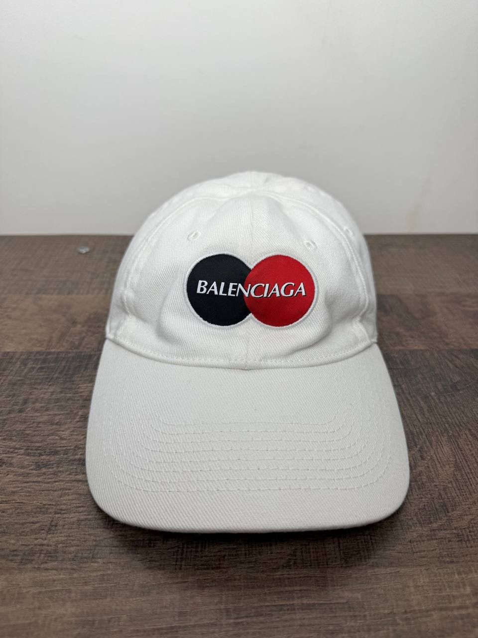 Balenciaga Balenciaga Mastercard Embroidered Baseball Cap Size ONE SIZE - 3 Thumbnail
