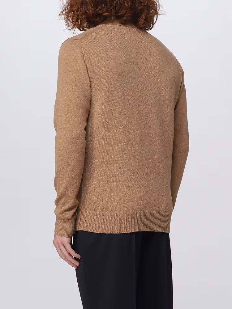 Maison Margiela o1y1124 Long Sleeves Sweater In Beige Size US S / EU 44-46 / 1 - 3 Thumbnail