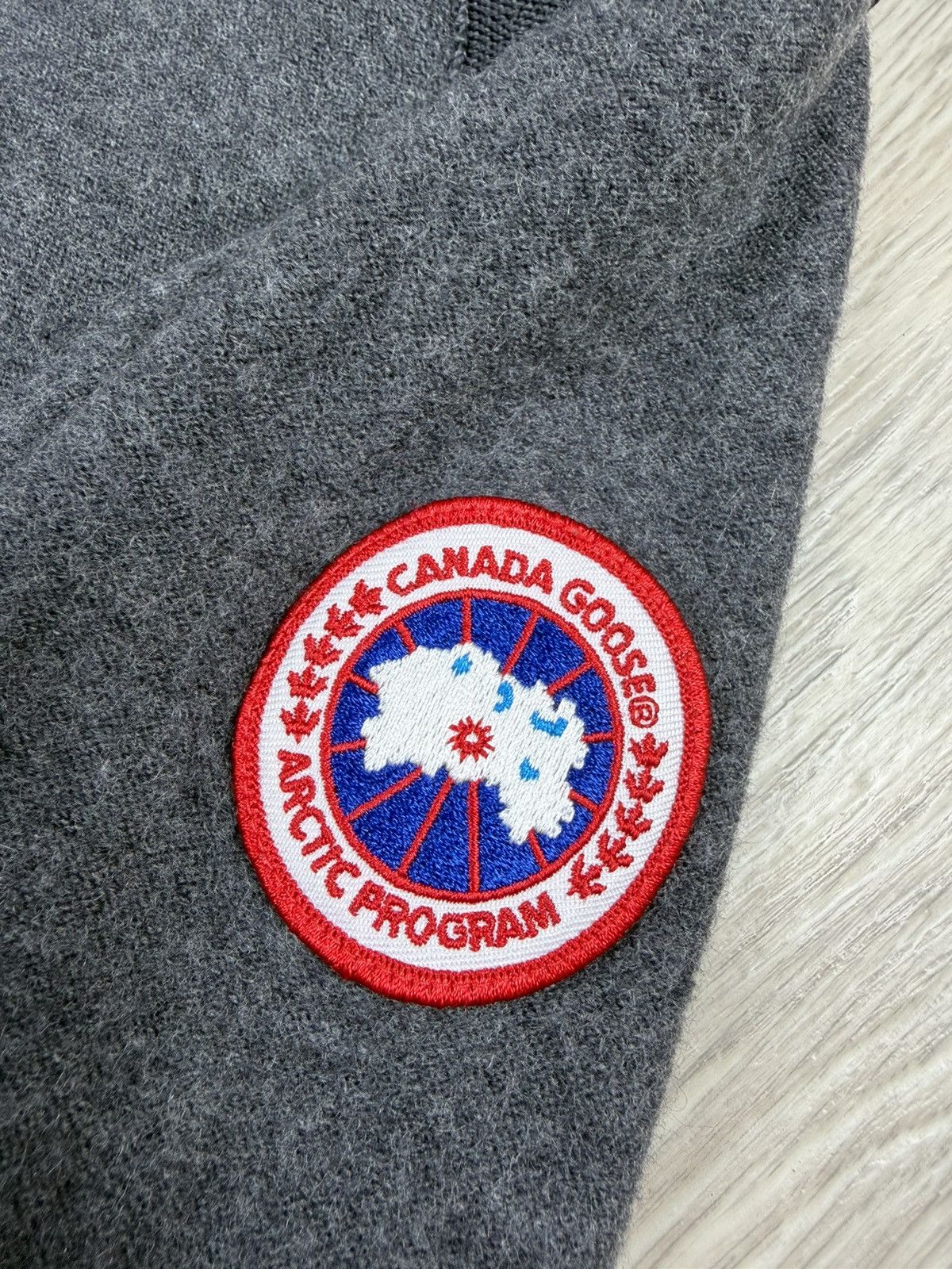 Canada Goose Canada Goose Men’s Dartmouth Merino Wool Jumper Gray Sweater Size US XS / EU 42 / 0 - 4 Thumbnail