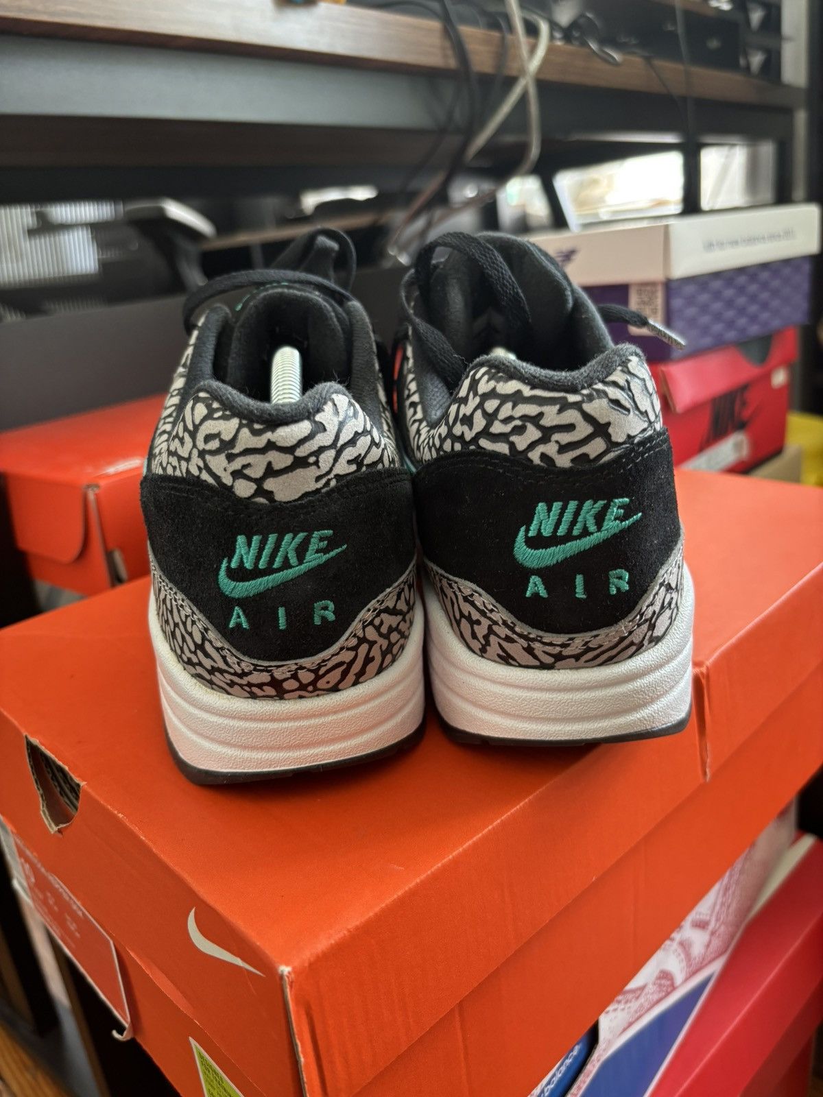 Nike Air Max 1 Atmos Jordan Size US 10 / EU 43 - 4 Thumbnail