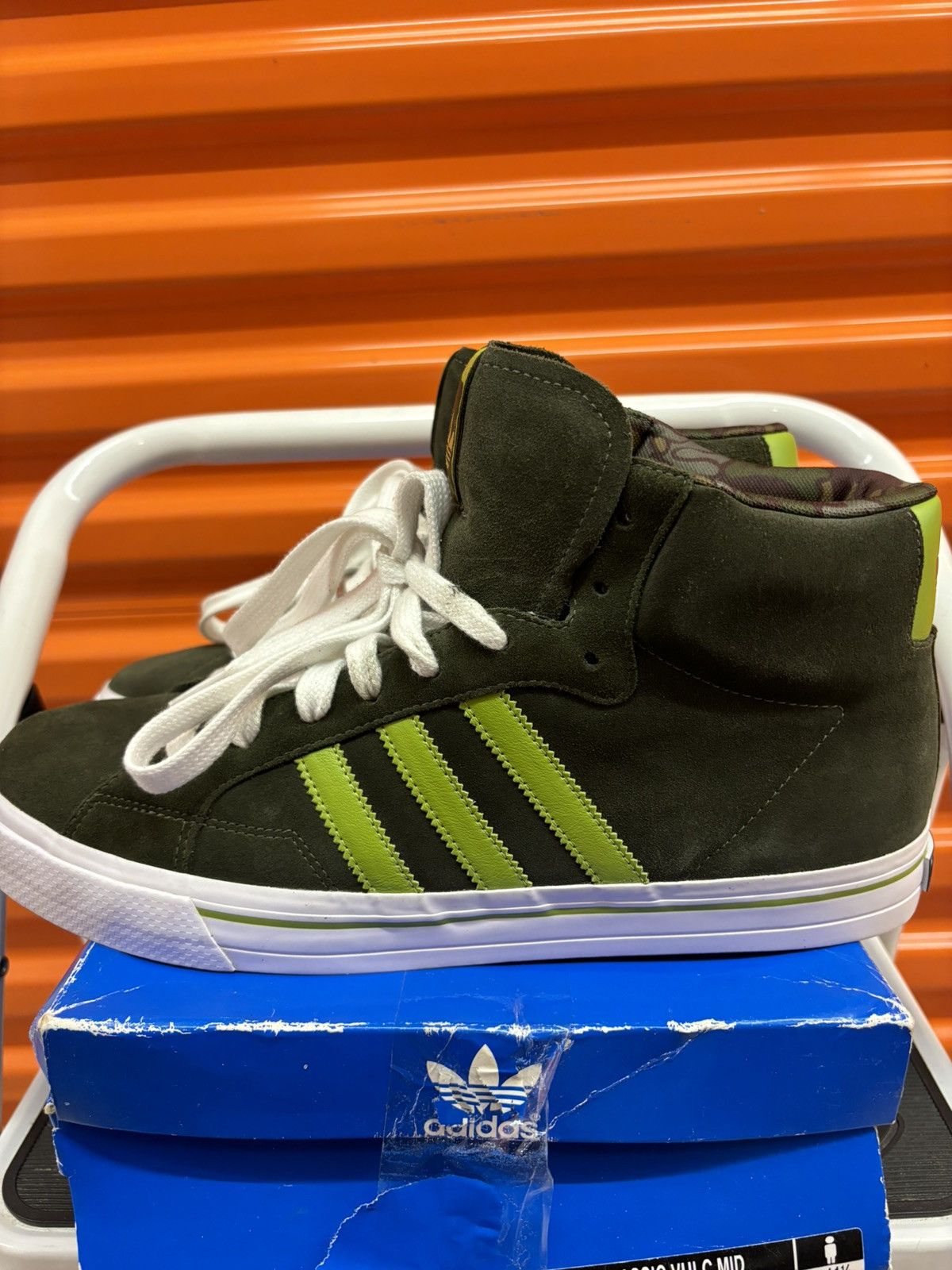 Adidas × Vintage ***FINAL DROP***RARE 2006 ADIDAS VULCANIZED HIGH SUEDE 12 Size US 12 / EU 45 - 7 Thumbnail