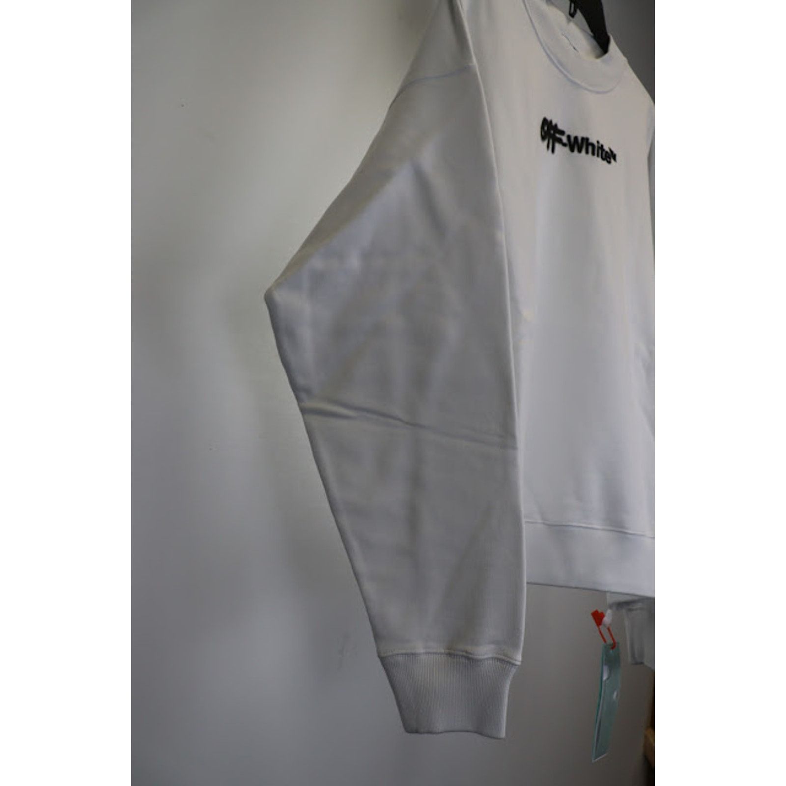 Off-White o1rshd1 Spray Helv Skate Crewneck in White/Black Size US M / EU 48-50 / 2 - 4 Thumbnail