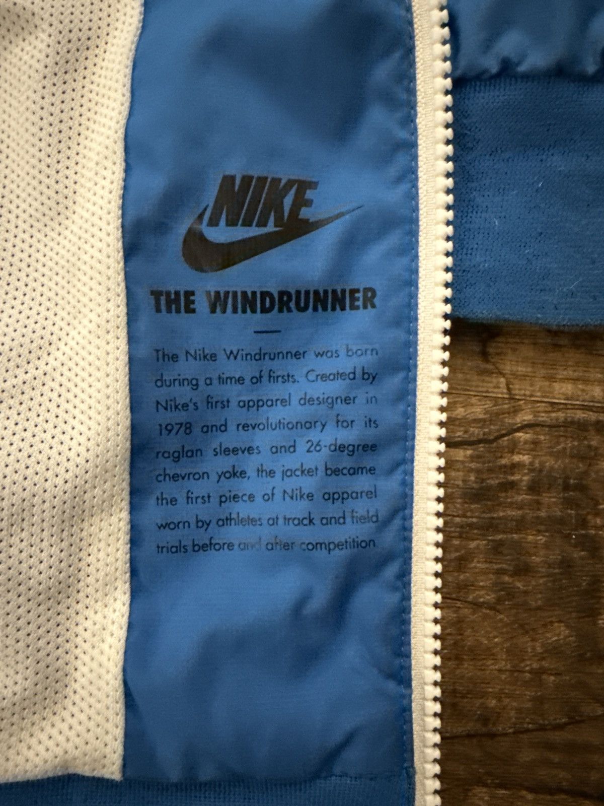 Nike BLUE/WHITE NIKE WINDBREAKER Size US M / EU 48-50 / 2 - 7 Thumbnail
