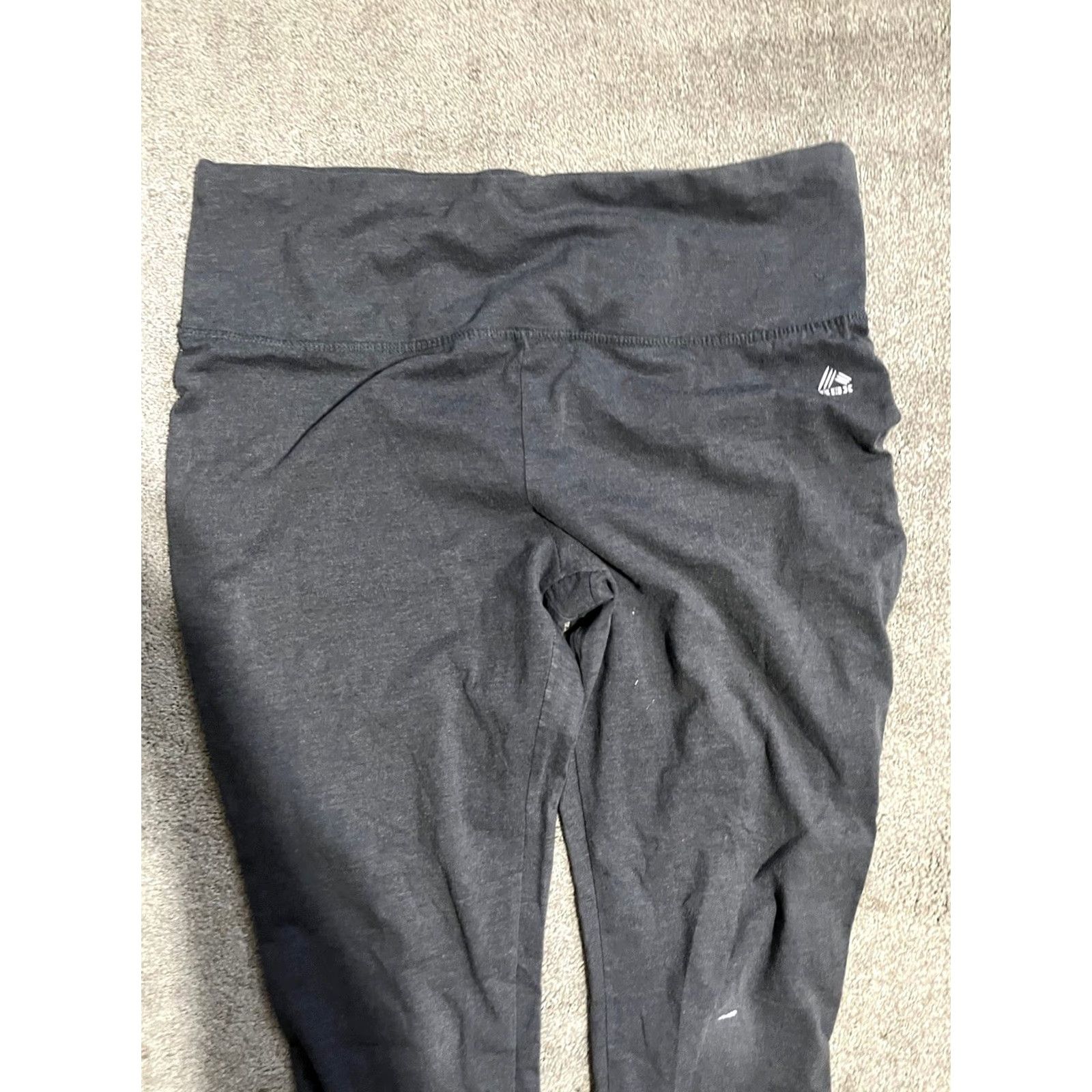 Vintage RBX Capri Leggings Women's XL Dark Gray Athletic Activewear Regular Size Elastic Waist Stretch Capris Sports Athleisure Womens Size 40" / US 18 - 4 Thumbnail