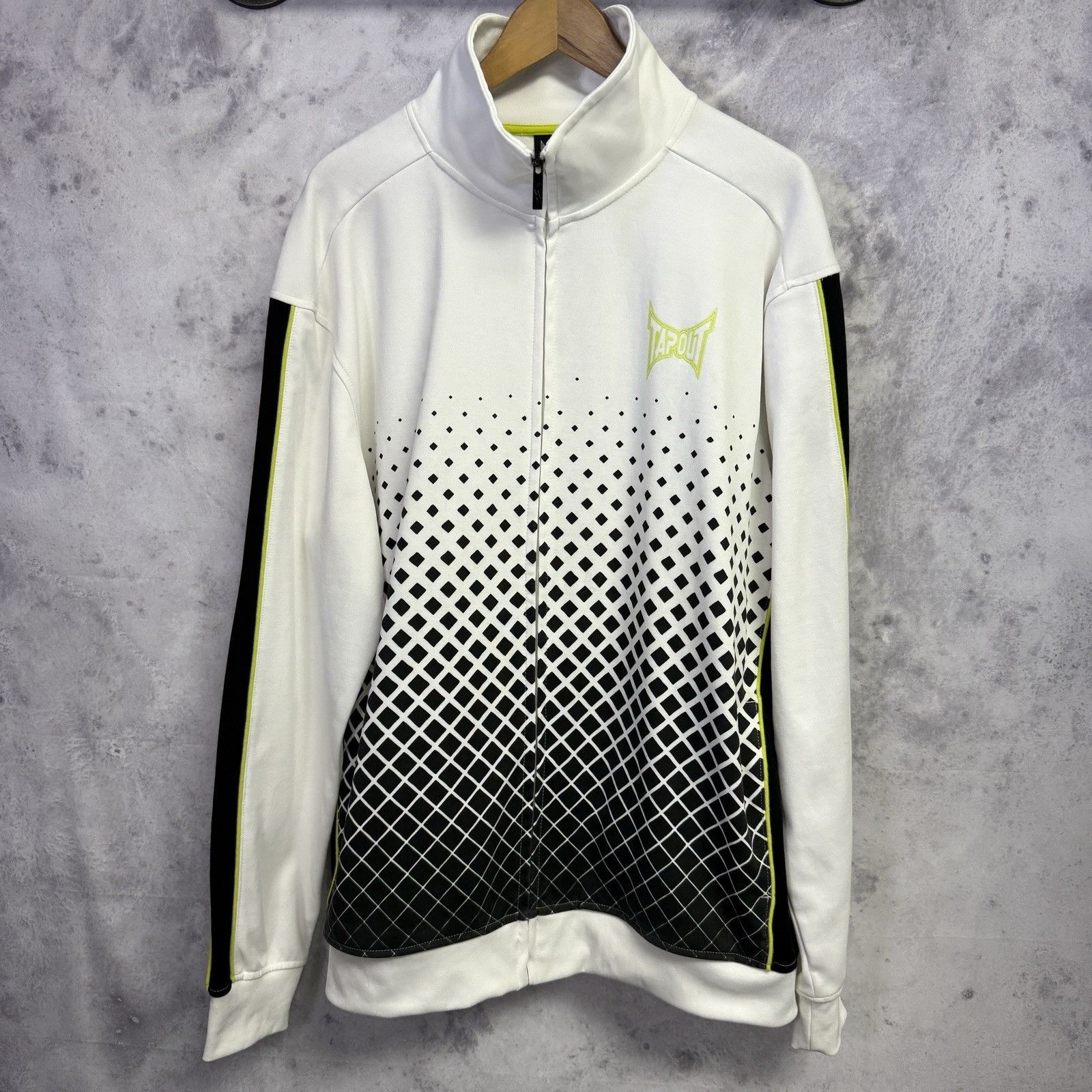 Tapout Tapout Jacket Mens 2XL White Full Zip Athletic Gym Workout Size US XXL / EU 58 / 5 - 1 Thumbnail