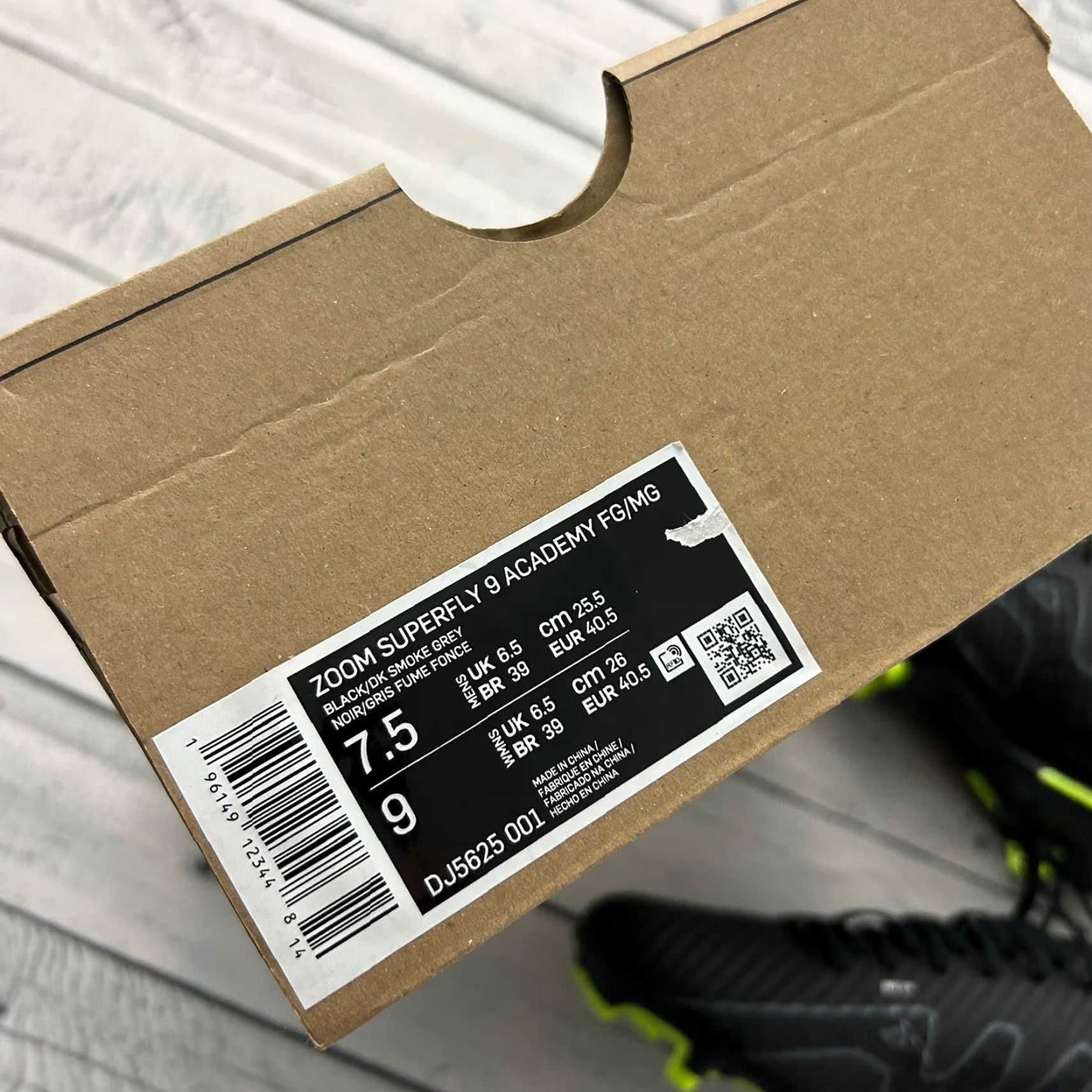 Nike Nike Zoom Superfly 9 Academy FG/MG Black Soccer Cleats Men 7.5 W 9 Nike Zoom Superfly FG/MG Black Cleats Mens Size 7.5 40.5 EU 7.5 US Size ONE SIZE - 6 Thumbnail