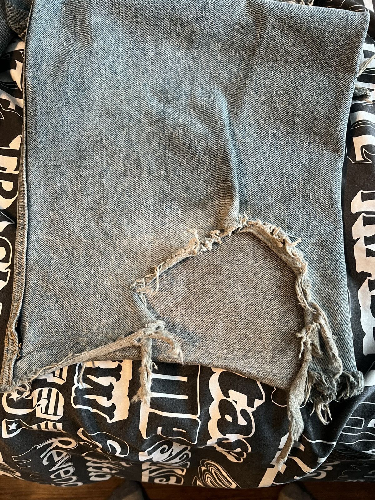 Balenciaga Balenciaga aw21 destroyed boxer jeans Size US 34 / EU 50 - 6 Thumbnail