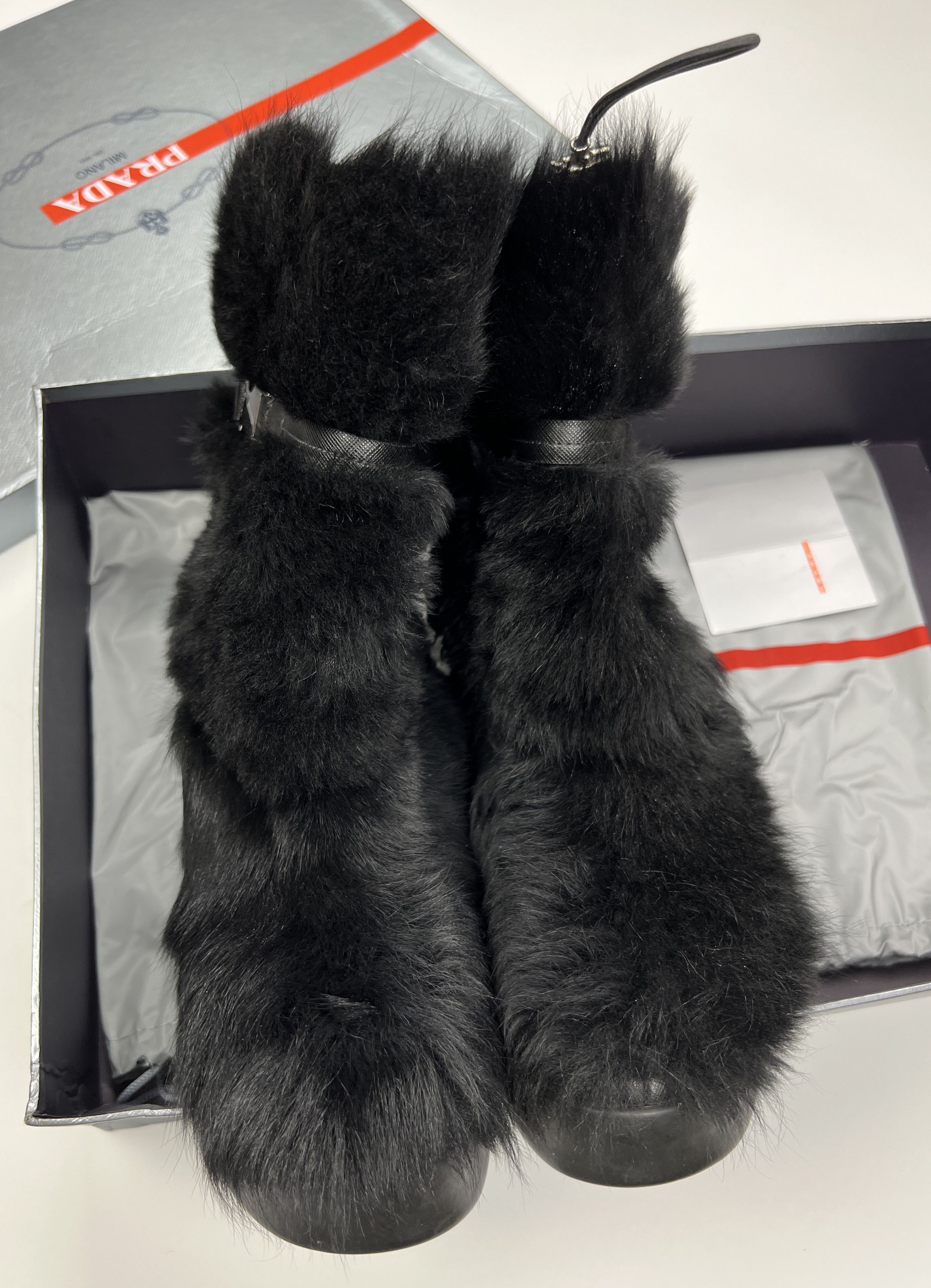 Prada Rare Prada Apres Snow Winter Faux Fur Boots Yeti Size US 8 / IT 38 - 3 Thumbnail