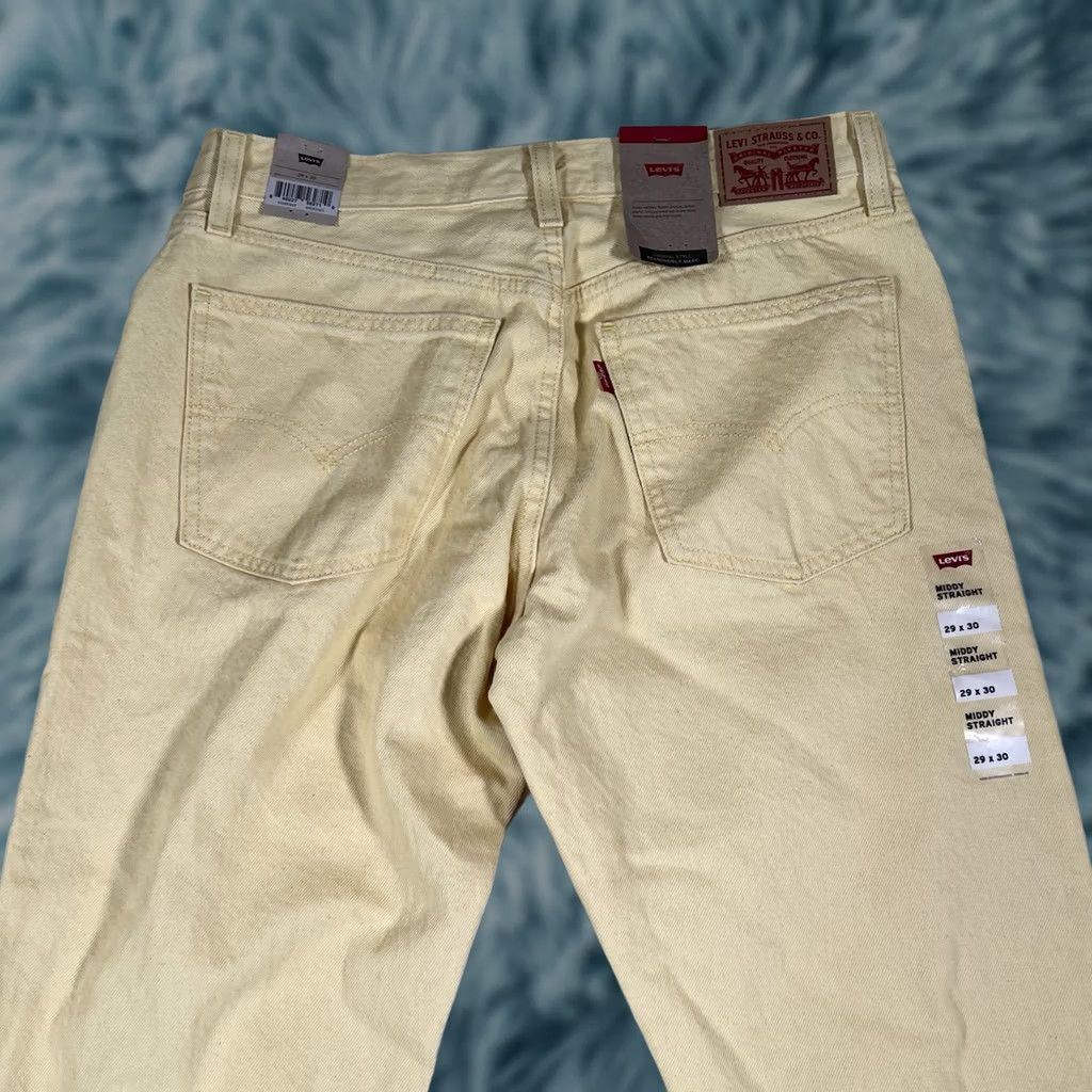 Levi's VINTAGE? Levis Jeans Womens 29 Middy Straight Mid Rise Yellow Denim Cotton 29x30 NWT Size 29" - 1 Thumbnail