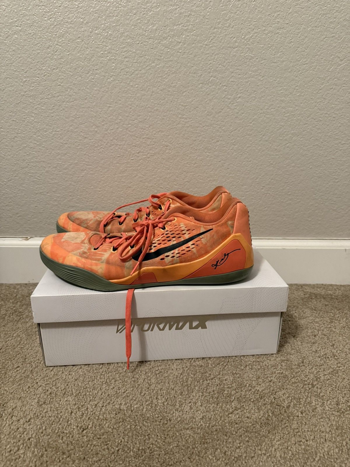 Nike Kobe 9 “Mango” Size US 13 / EU 46 - 4 Thumbnail