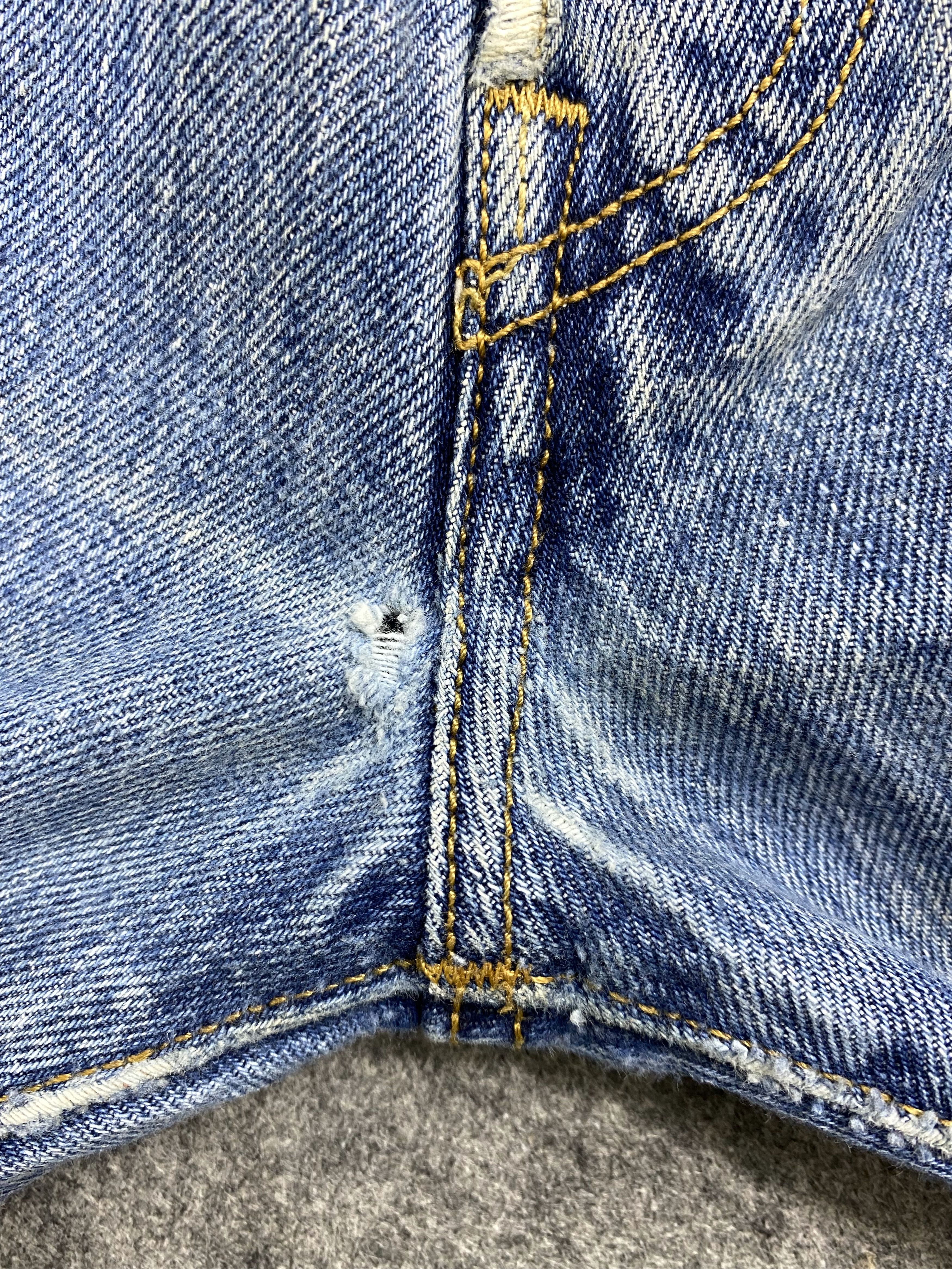 Levi's Blue Vintage Levi's 501 Jeans 32x31 Denim -JN1179 Size US 32 / EU 48 - 10 Thumbnail