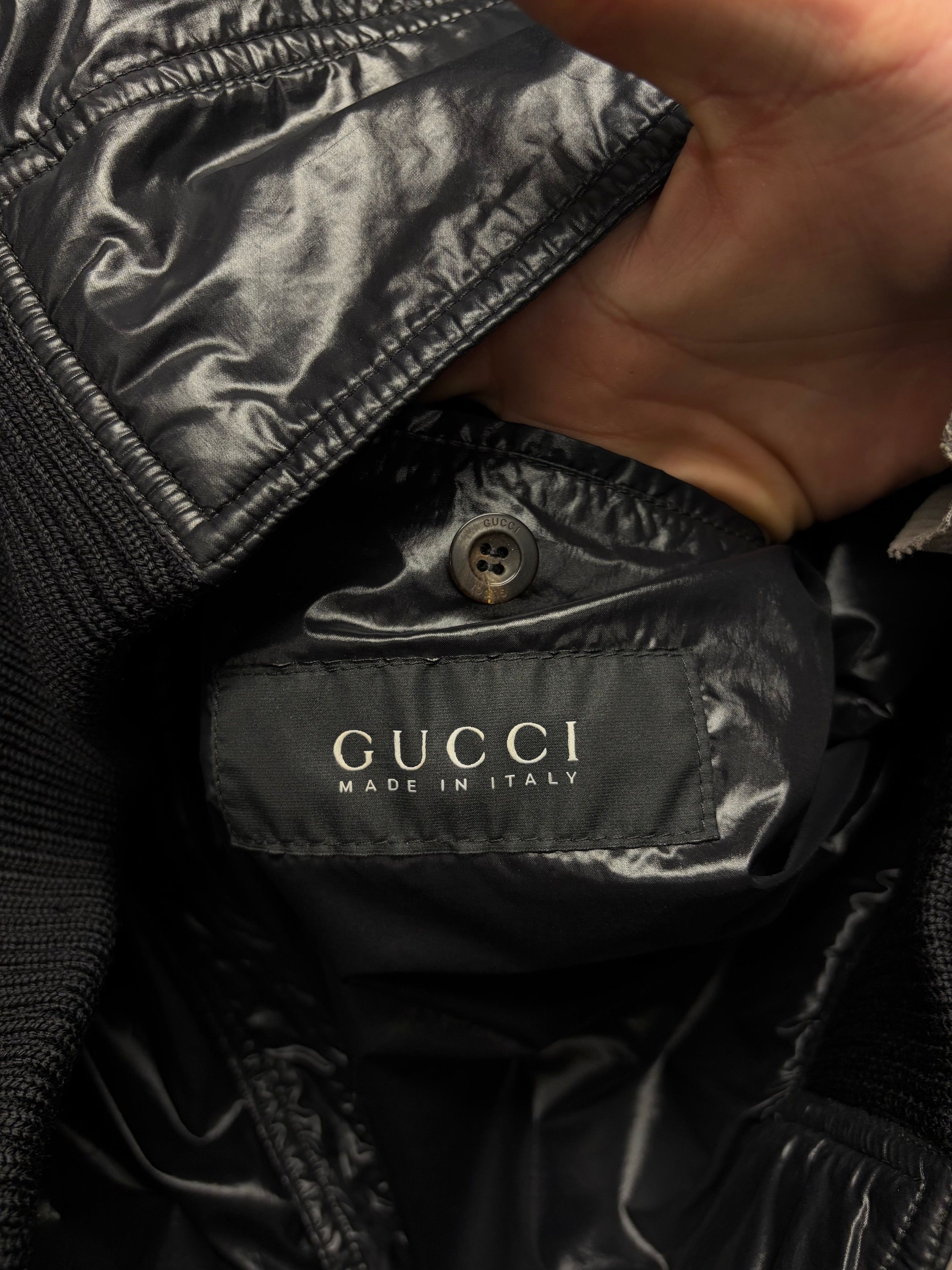 Gucci 2000s Gucci by Frida Giannini Waxed Black Down Filled Jacket with Leather Crest Patch Size US M / EU 48-50 / 2 - 5 Thumbnail