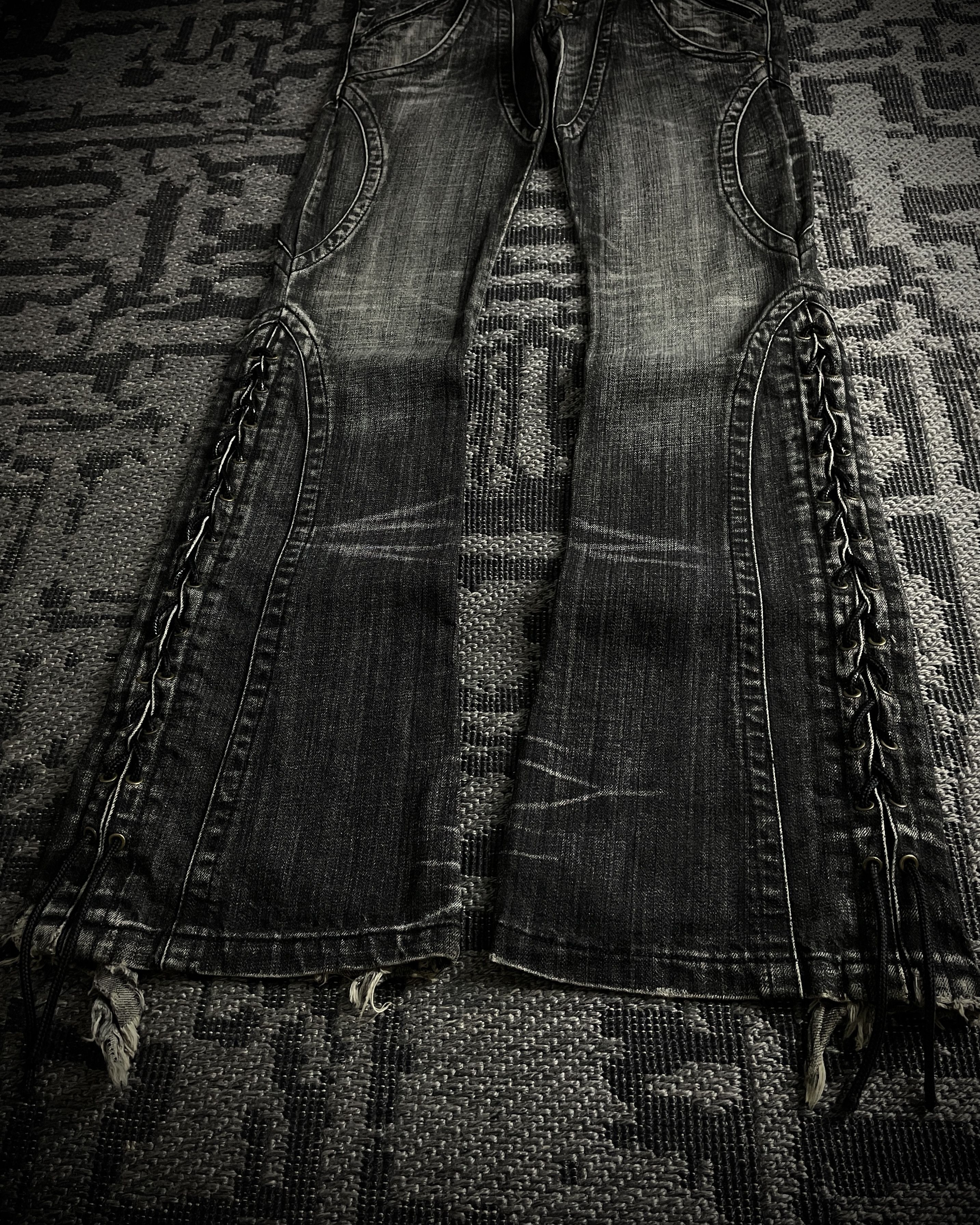 Tornado Mart Tornado Mart Curved Panel Lace Up Flared Denim Size US 33 - 5 Thumbnail