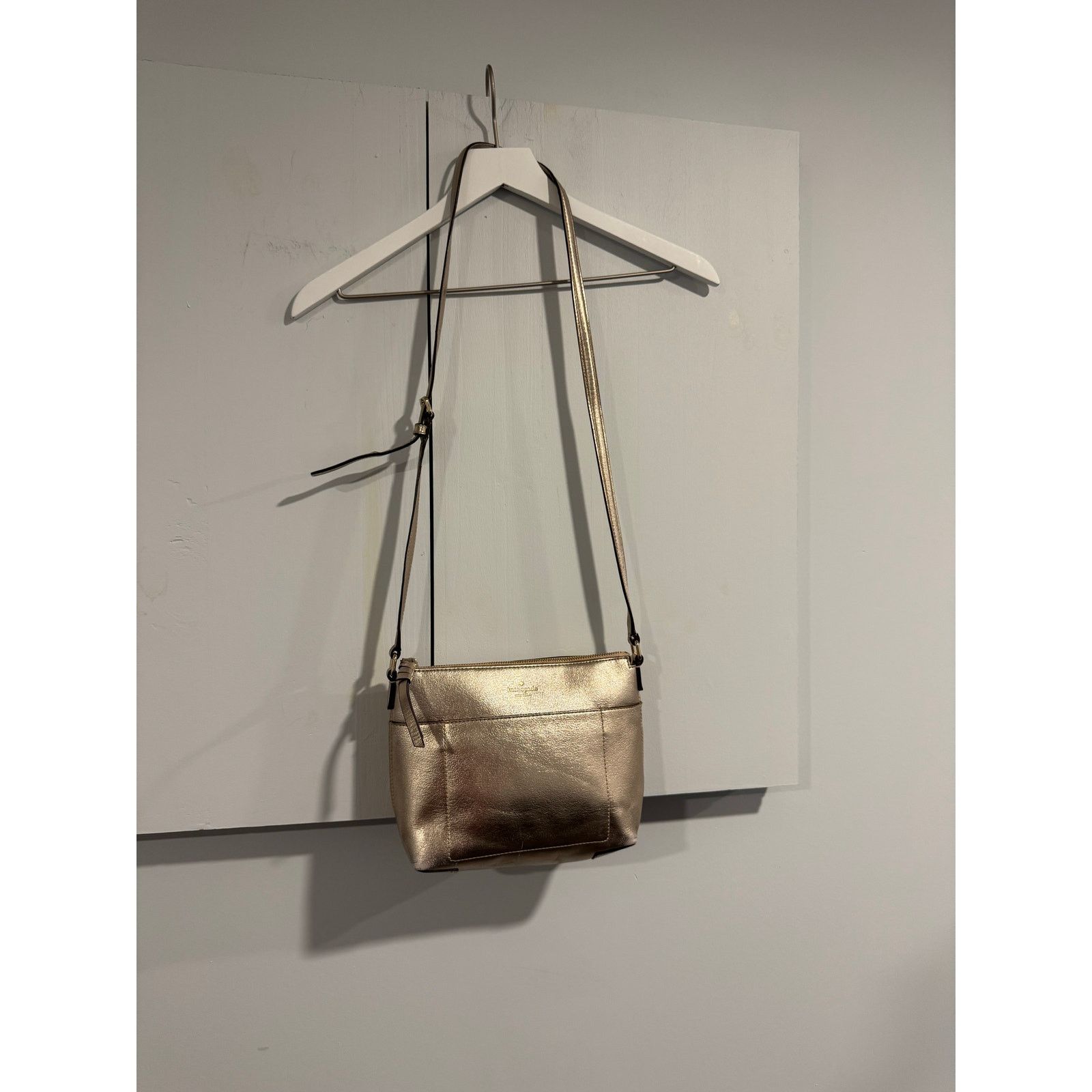 Kate Spade Kate Spade Crossbody Bag (in used condition- no returns) Size ONE SIZE - 1 Thumbnail