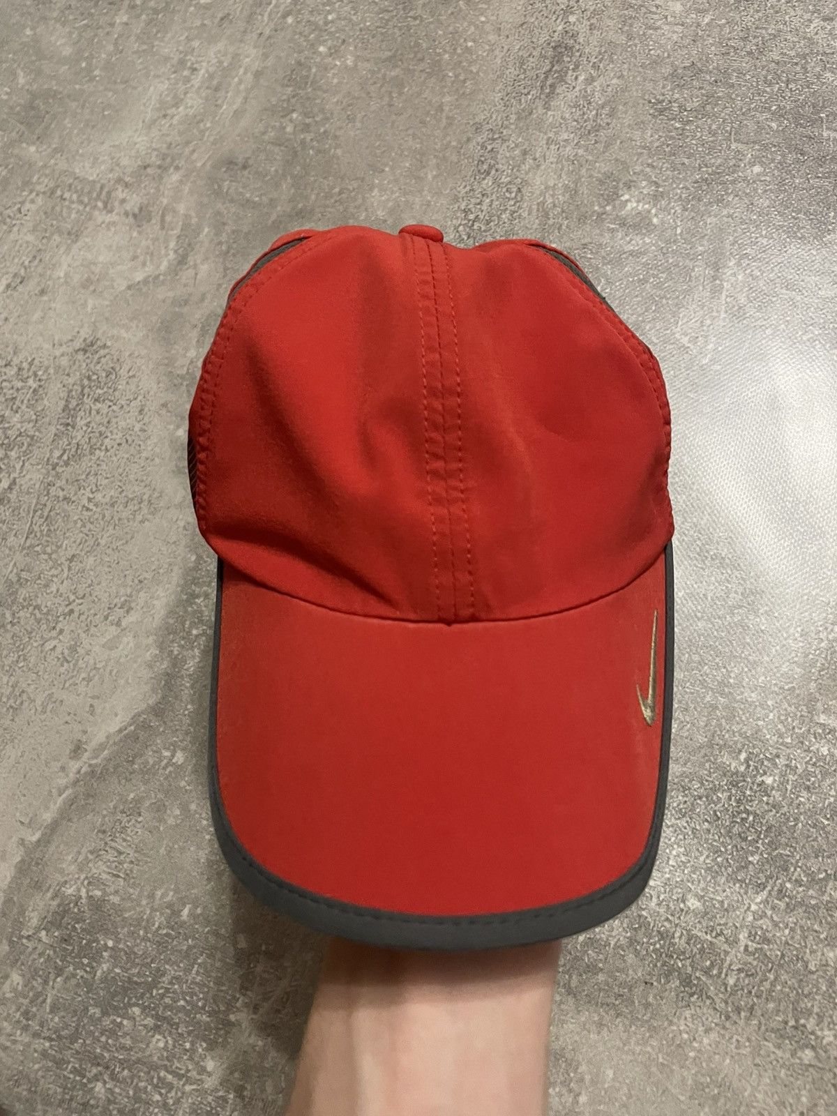 Nike Vintage Nike Dri-Fit Red Cap Size ONE SIZE - 2 Thumbnail