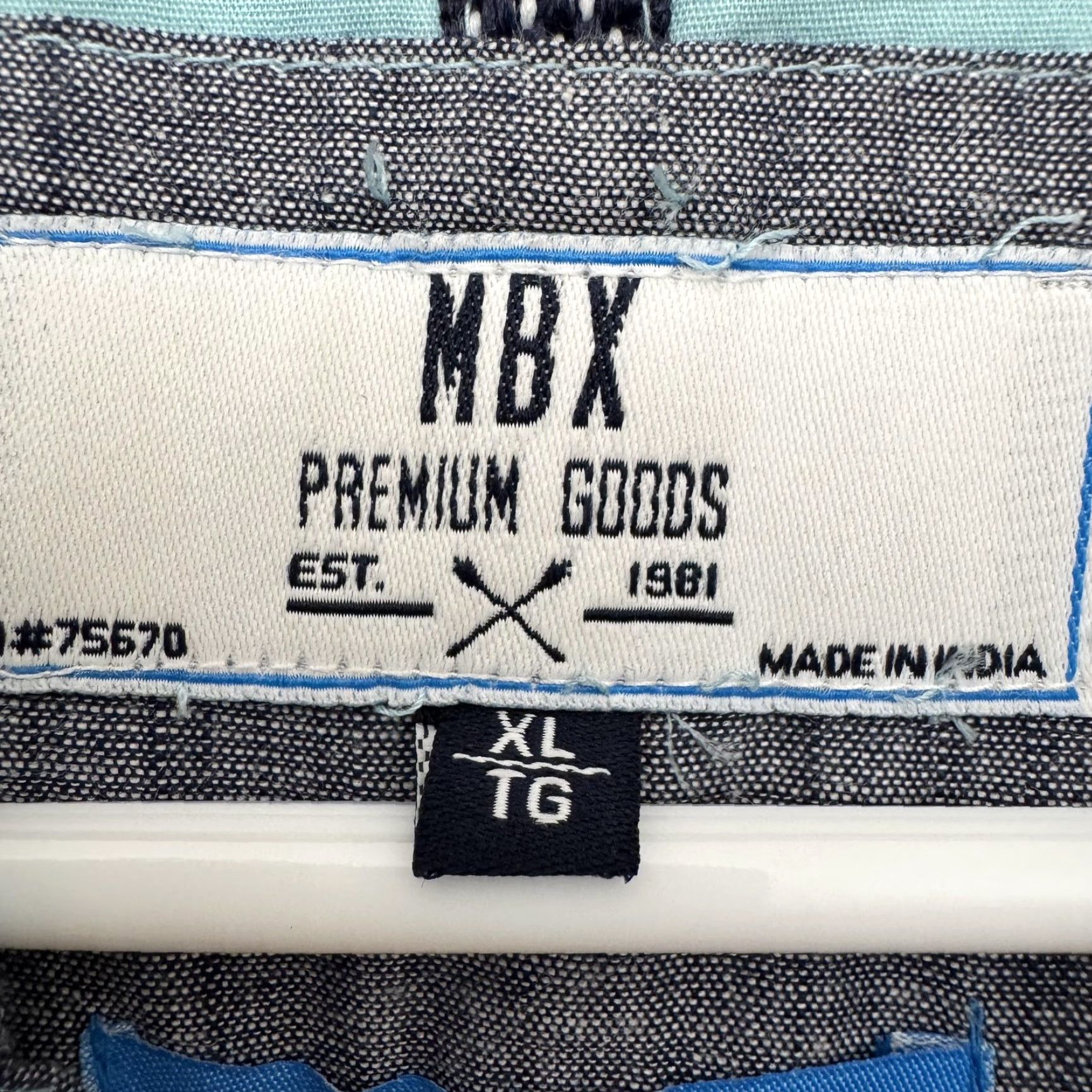 Paradise MBX Paradise Shirt Mens XL Blue Watermelon Kiwi Print Button Up Tropical NWT Size US XL / EU 56 / 4 - 7 Thumbnail