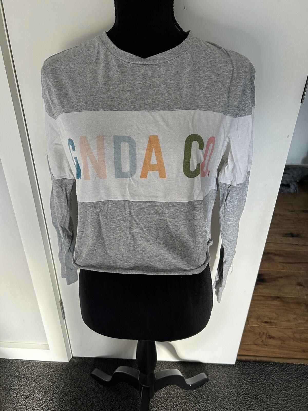 Designer Ghanda Women's Grey White Crop Top Long Sleeve - Size 8(002) Size S / US 4 / IT 40 - 3 Thumbnail