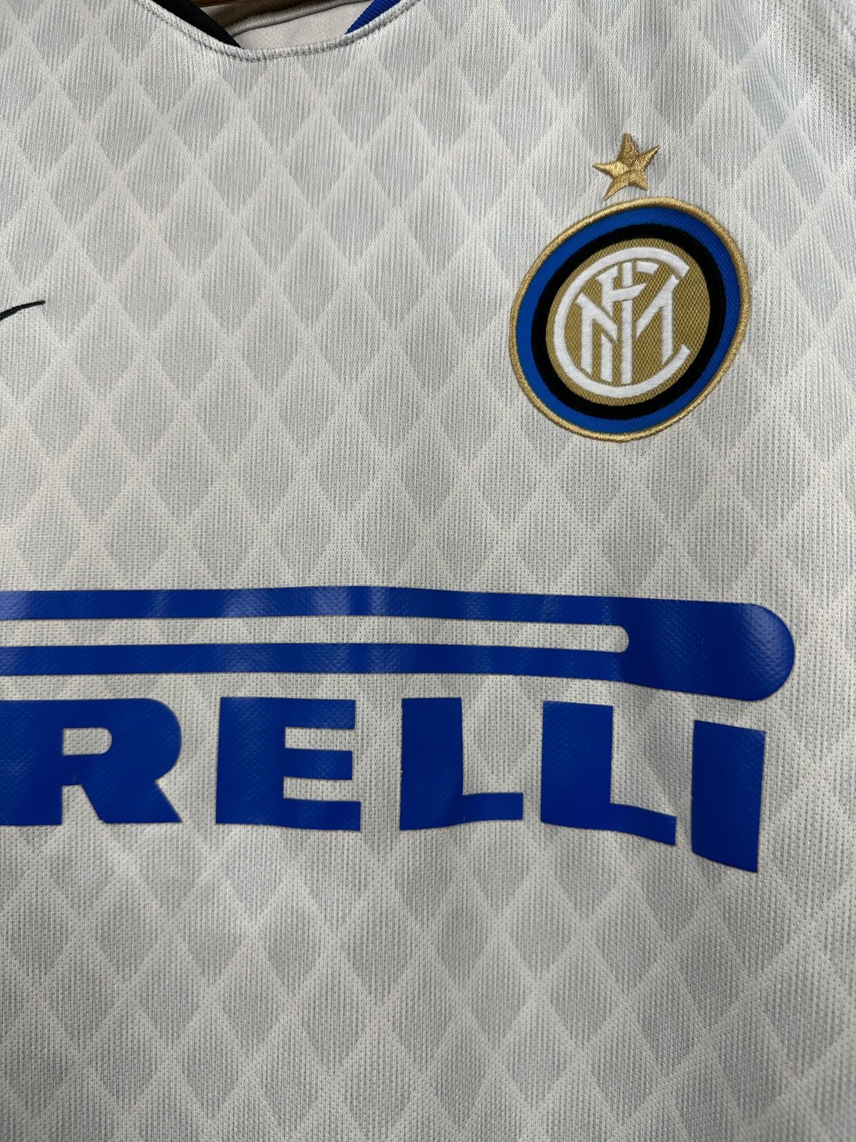 Nike 2018/19 Nike Inter Milan Away Kit Soccer Jersey Size US L / EU 52-54 / 3 - 12 Thumbnail