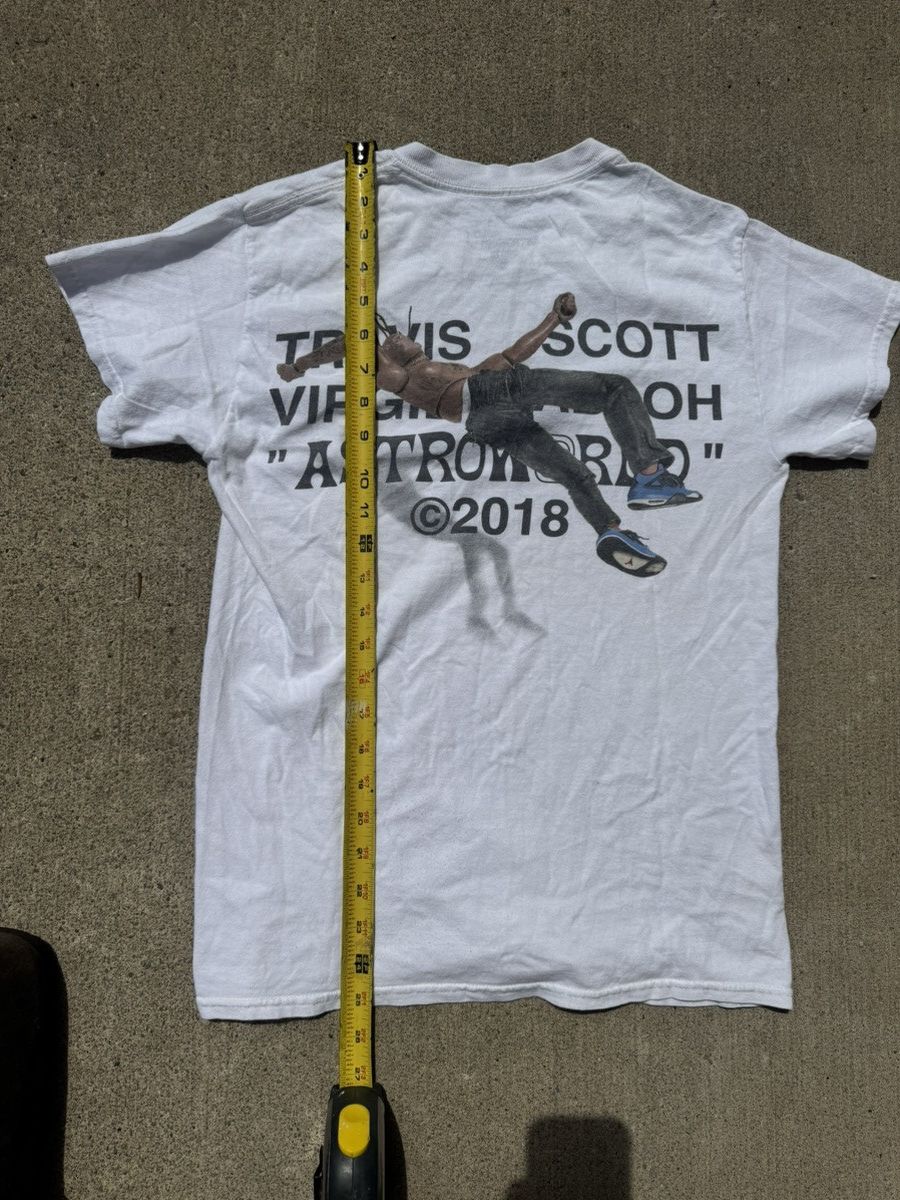 Travis Scott × Virgil Abloh Travis Scott x Virgil Abloh “HANGING BY A THREAD” T-Shirt Size US S / EU 44-46 / 1 - 6 Thumbnail
