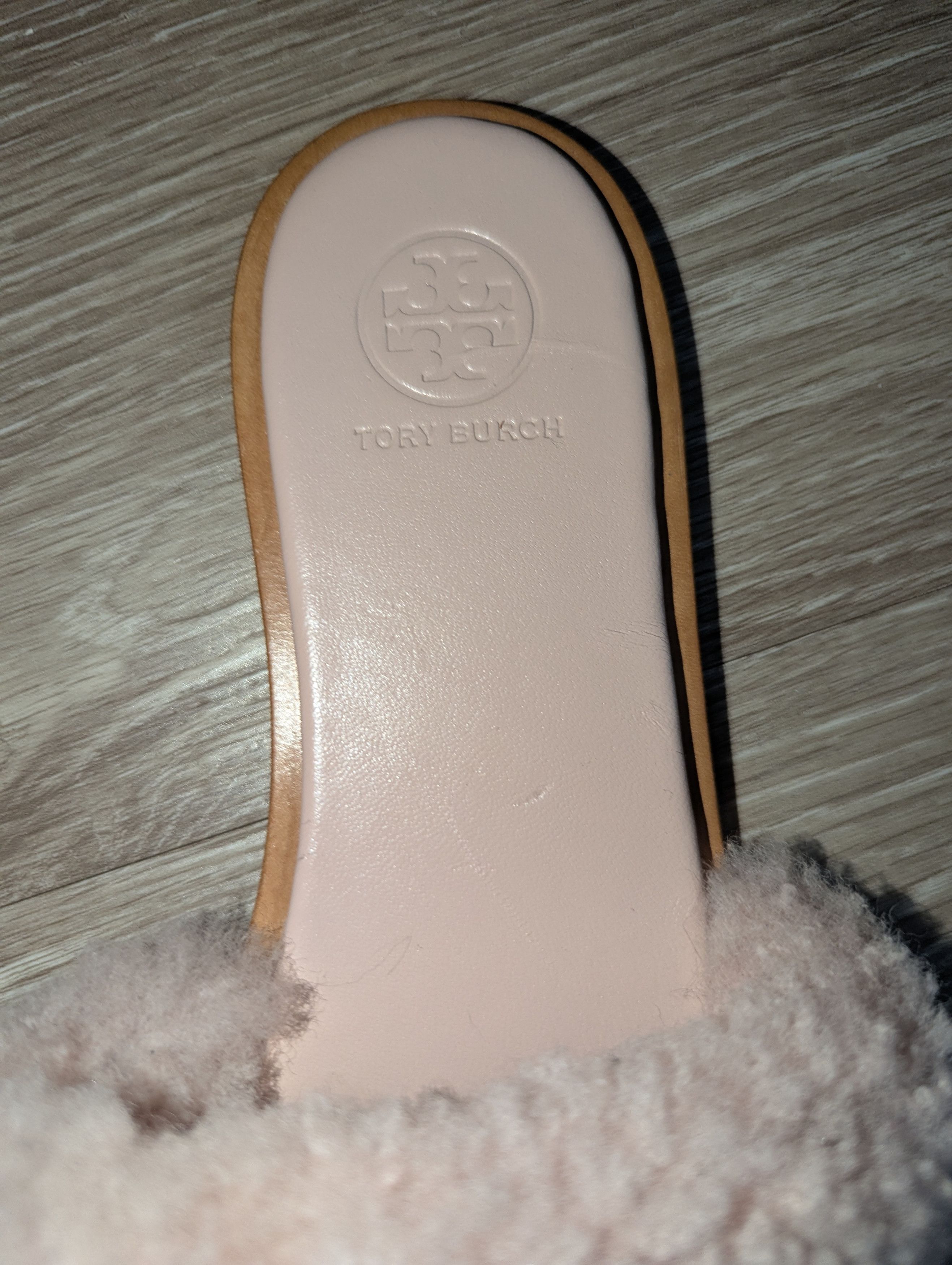 Tory Burch Item is a beautiful pink color no flaws Size US 7 / IT 37 - 3 Thumbnail