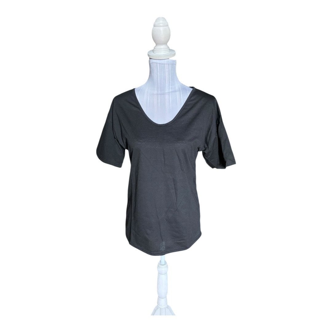 Shein Black V-Neck Tee Size S NWOT Size S / US 4 / IT 40 - 1 Thumbnail