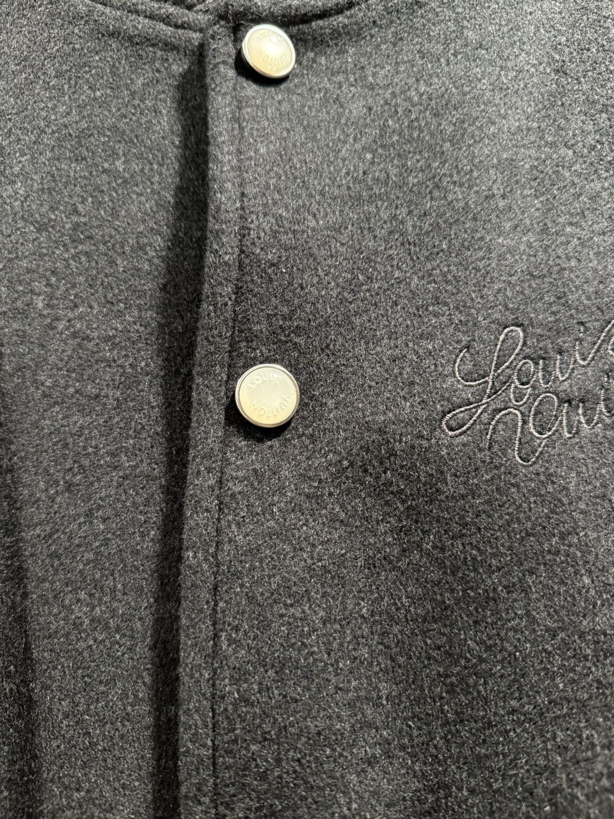 Louis Vuitton Louis Vuitton Black Grey Wool Leather Pearl Varsity Jacket Size US M / EU 48-50 / 2 - 4 Thumbnail
