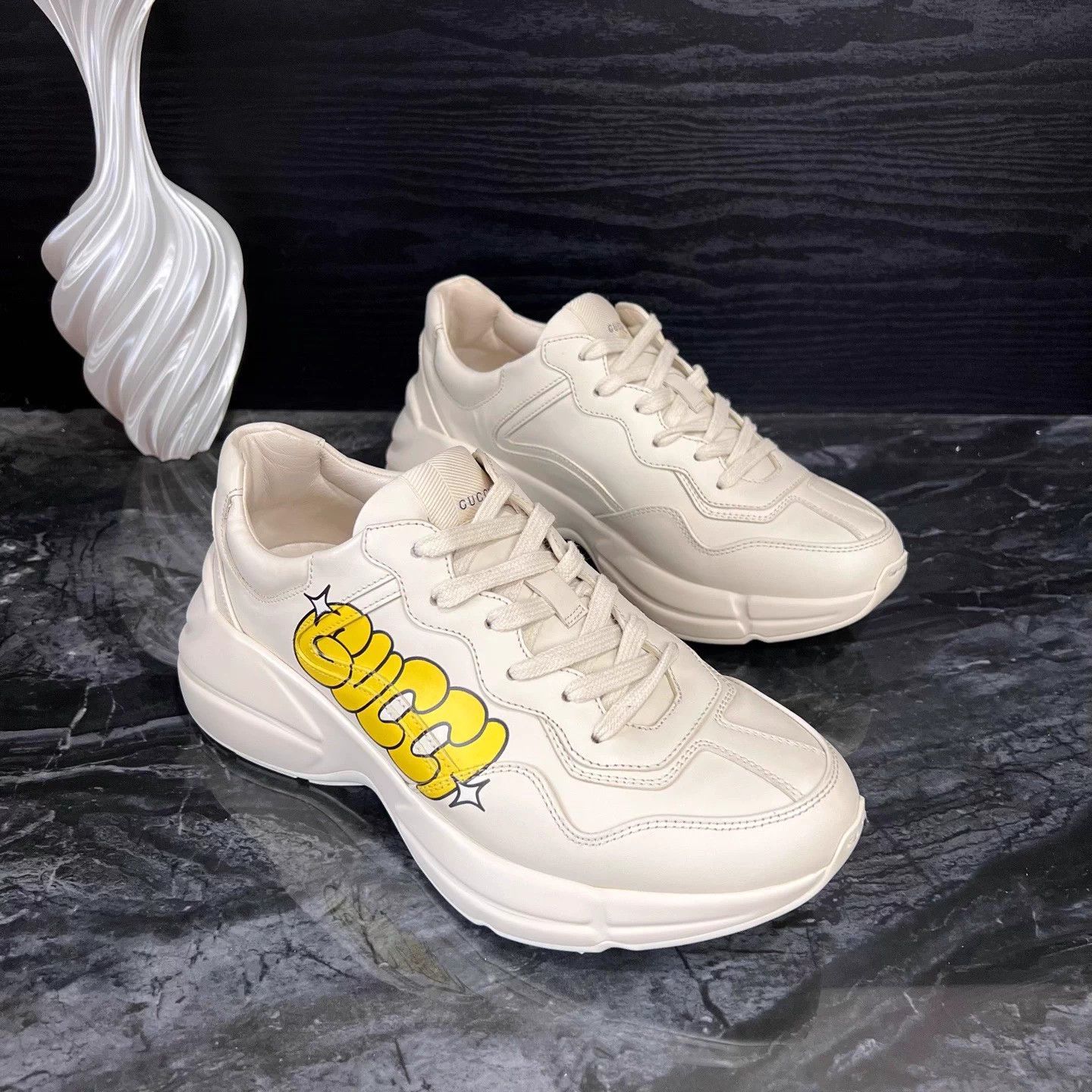 Gucci Gucci cartoon flame dad shoe EU39.5 Size US 6.5 / EU 39-40 - 3 Thumbnail