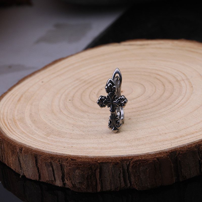 Jewelry × Sterling Silver Cross Matchless Earrings One Pairs Chrome Jewelry Size ONE SIZE - 4 Thumbnail