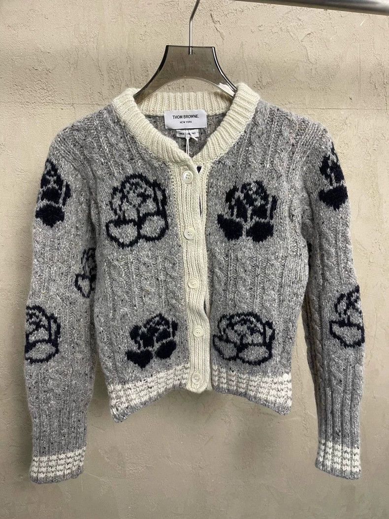 Thom Browne Thom Browne Gray rose patterned horsehair sweater Size S / US 4 / IT 40 - 4 Thumbnail