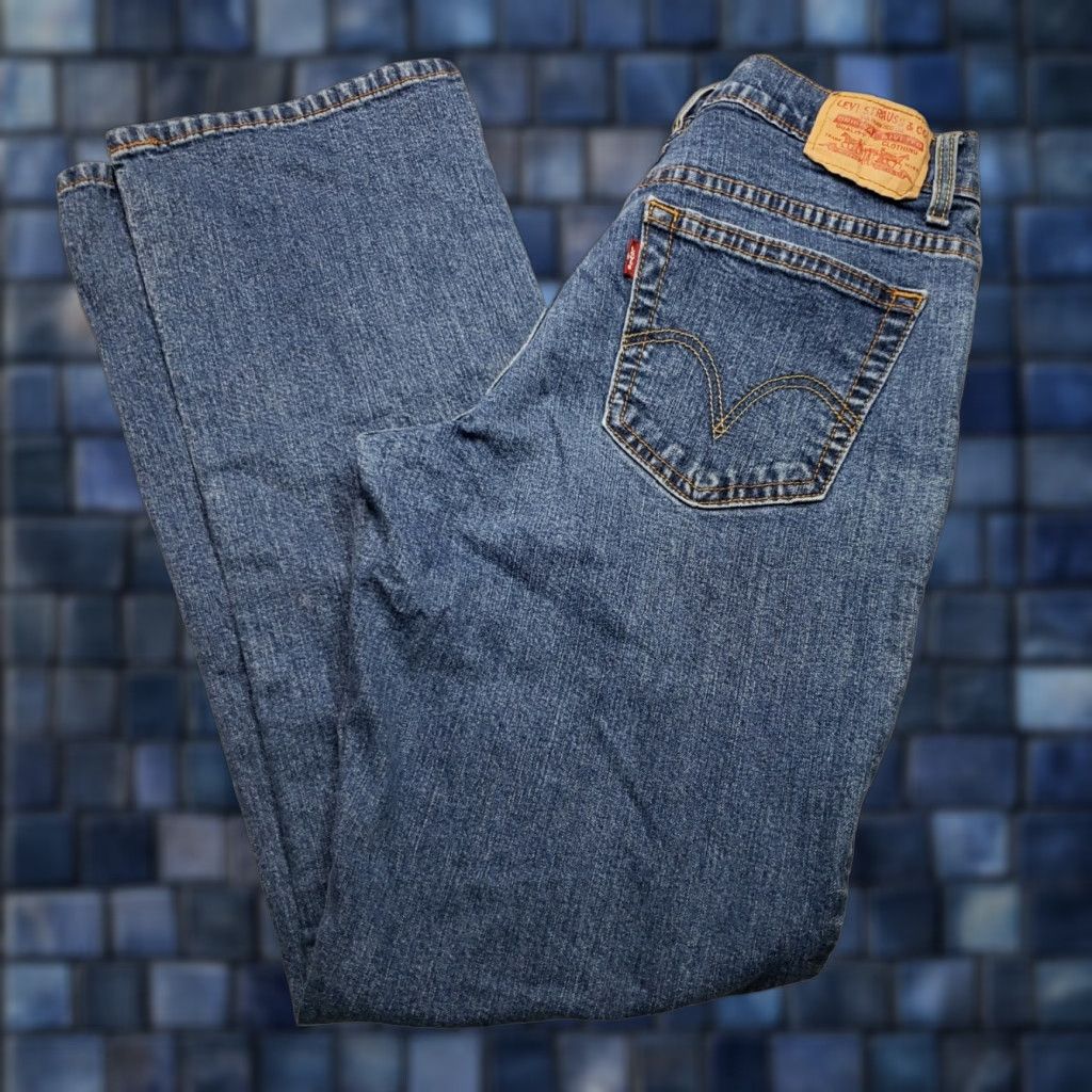 Denime Levis Relaxed Boot Cut Denim Jeans 10M Women Regular 550 Blue Cotton Blend Inseam 31 in Size 10M Size 32" / US 10 / IT 46 - 1 Thumbnail