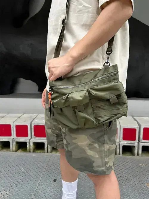 Multi Pocket Crossbody Bag Outdoor For Man in Black, Men's