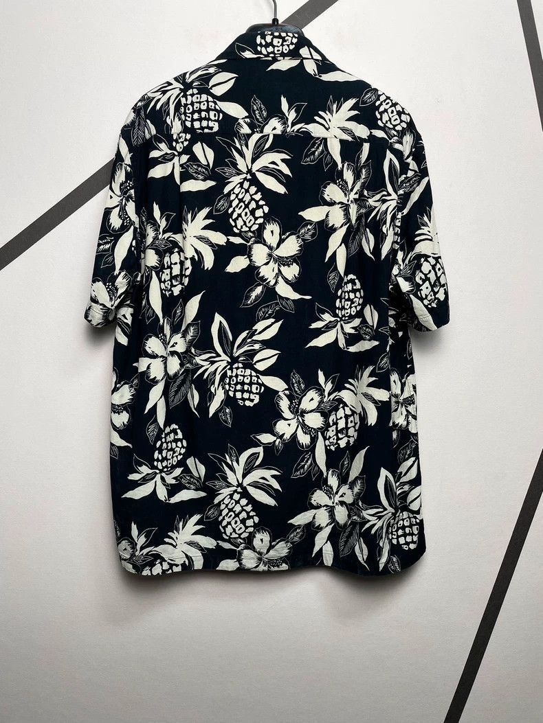 Saint Laurent Paris Saint Laurent Hawaiian Shirt with Pineapple Print-2507 Size US M / EU 48-50 / 2 - 8 Thumbnail