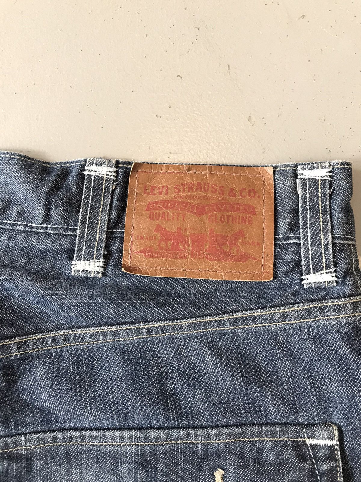 Levi's × Vintage Vintage Levi’s loose straight denim Size US 40 / EU 56 - 8 Thumbnail