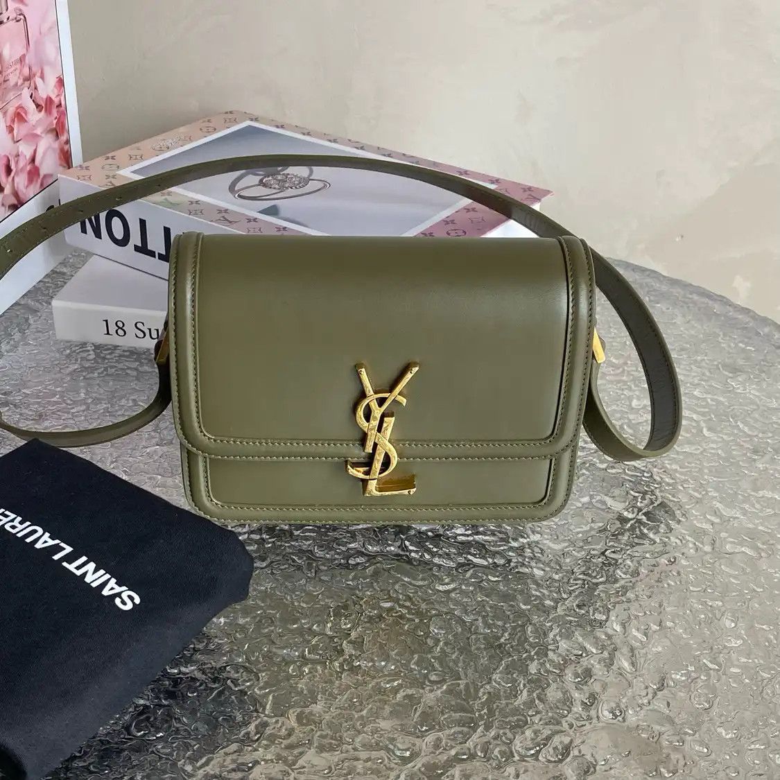 Saint Laurent Paris Saint Laurent Paris YSL SOLFERINO Small green cowhide leather tofu bag shoulder Size ONE SIZE - 1 Thumbnail