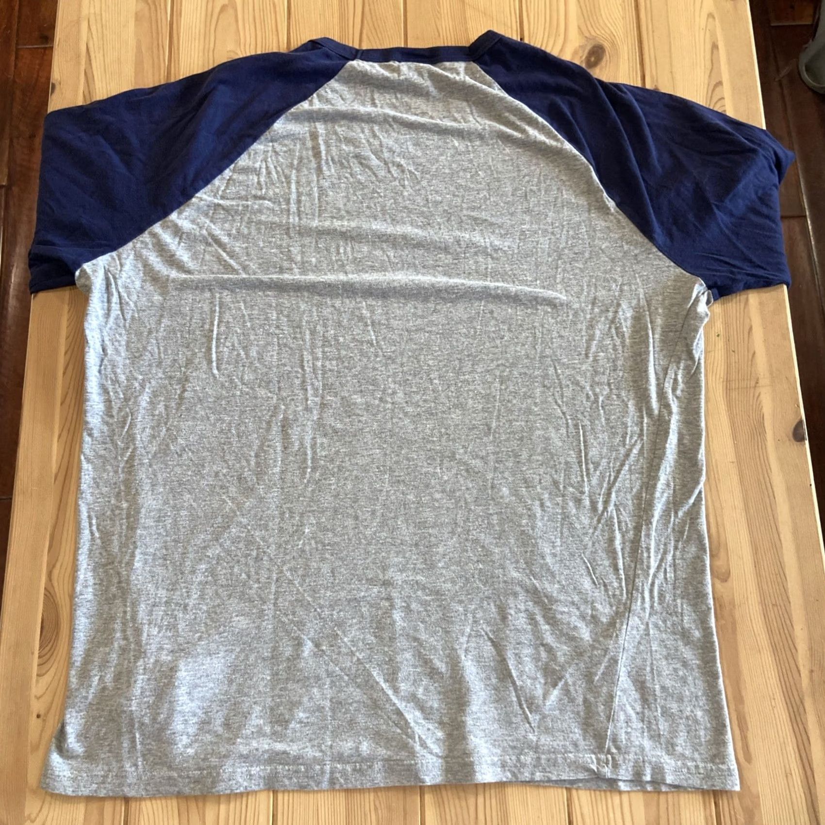 Oakley Oakley T-Shirt Raglan Sleeve 3/4 Crew Neck Logo Graphic Print Size L Mens Regular Fit Gray/Blue Size US L / EU 52-54 / 3 - 7 Thumbnail