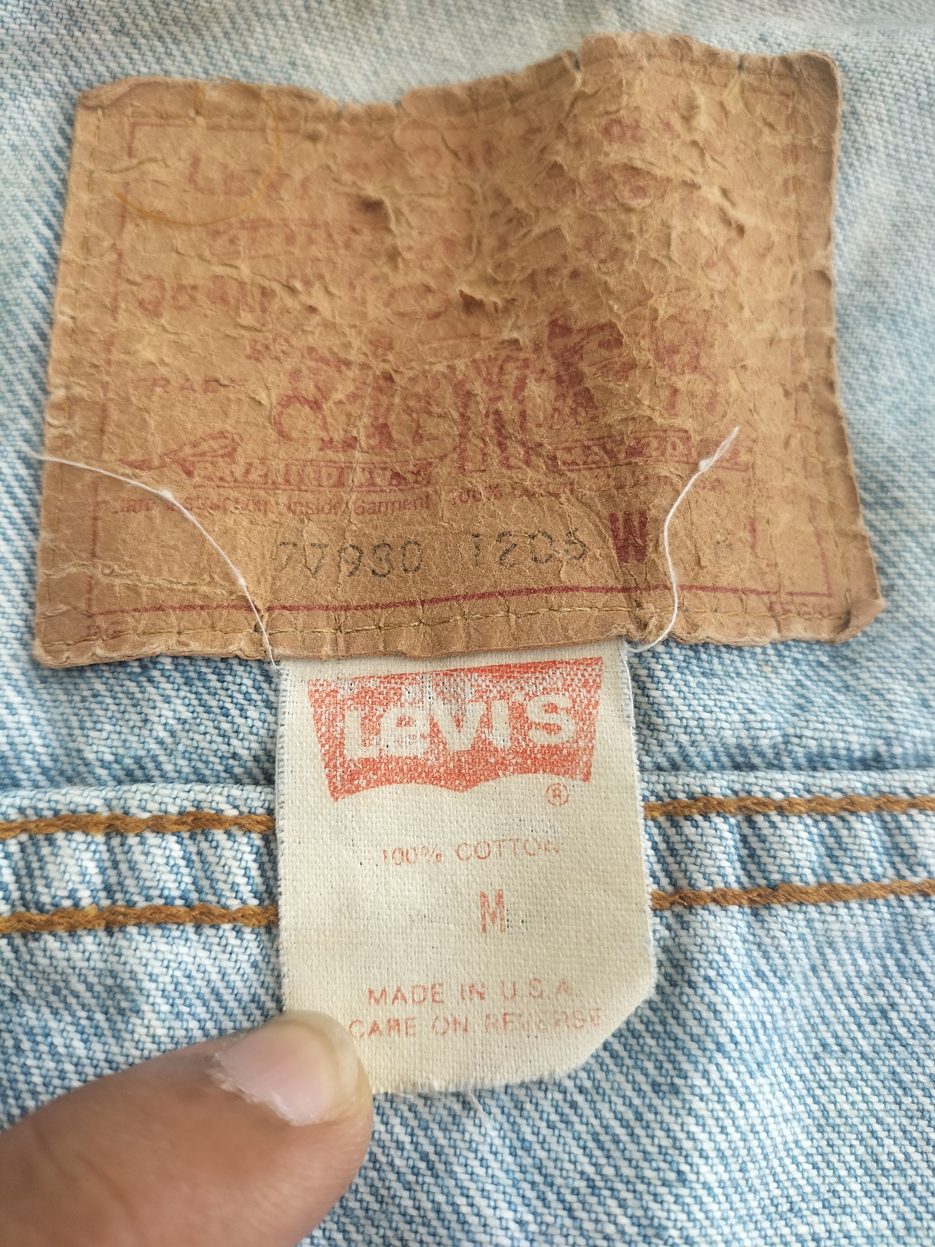 Levi's Levi's Vintage USA 90s Denim Jacket Size M / US 6-8 / IT 42-44 - 3 Thumbnail