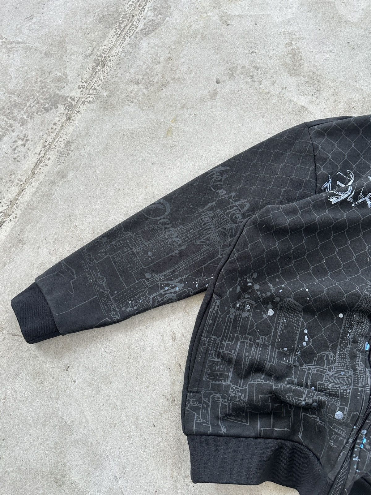 Ecko Unltd. Vintage Ecko Unltd. Faded Hoodie Big Print Men’s Size L Size US L / EU 52-54 / 3 - 3 Thumbnail