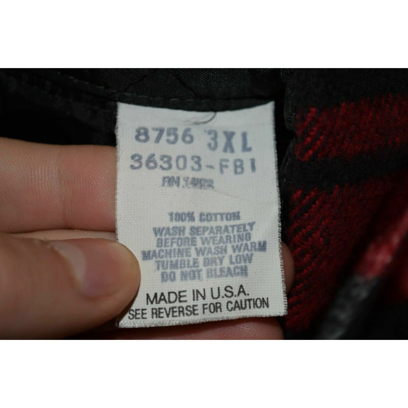 Vintage VINTAGE Field & Stream Shirt 3XL Red Heavyweight Flannel Plaid Long Sleeve USA Mens Regular Fit Size US XXL / EU 58 / 5 - 6 Thumbnail