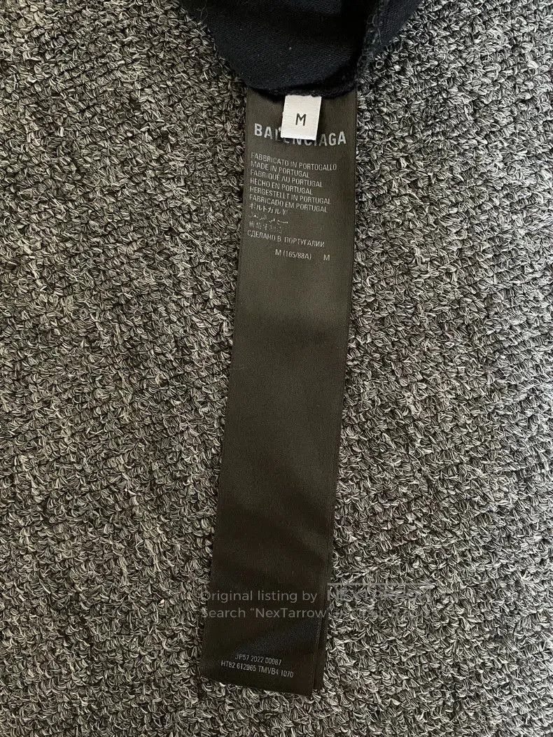 Balenciaga Balenciaga Oversized Distressed Short Sleeve Tee. Size US M / EU 48-50 / 2 - 7 Thumbnail
