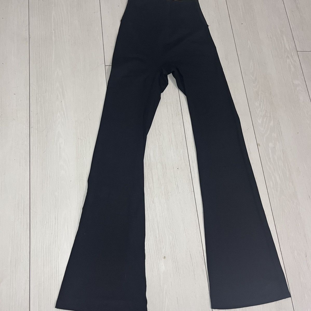Lululemon Deep Coal Lululemon Define Jacket and Flare Leggings Set Size 27" / US 4 / IT 40 - 6 Thumbnail