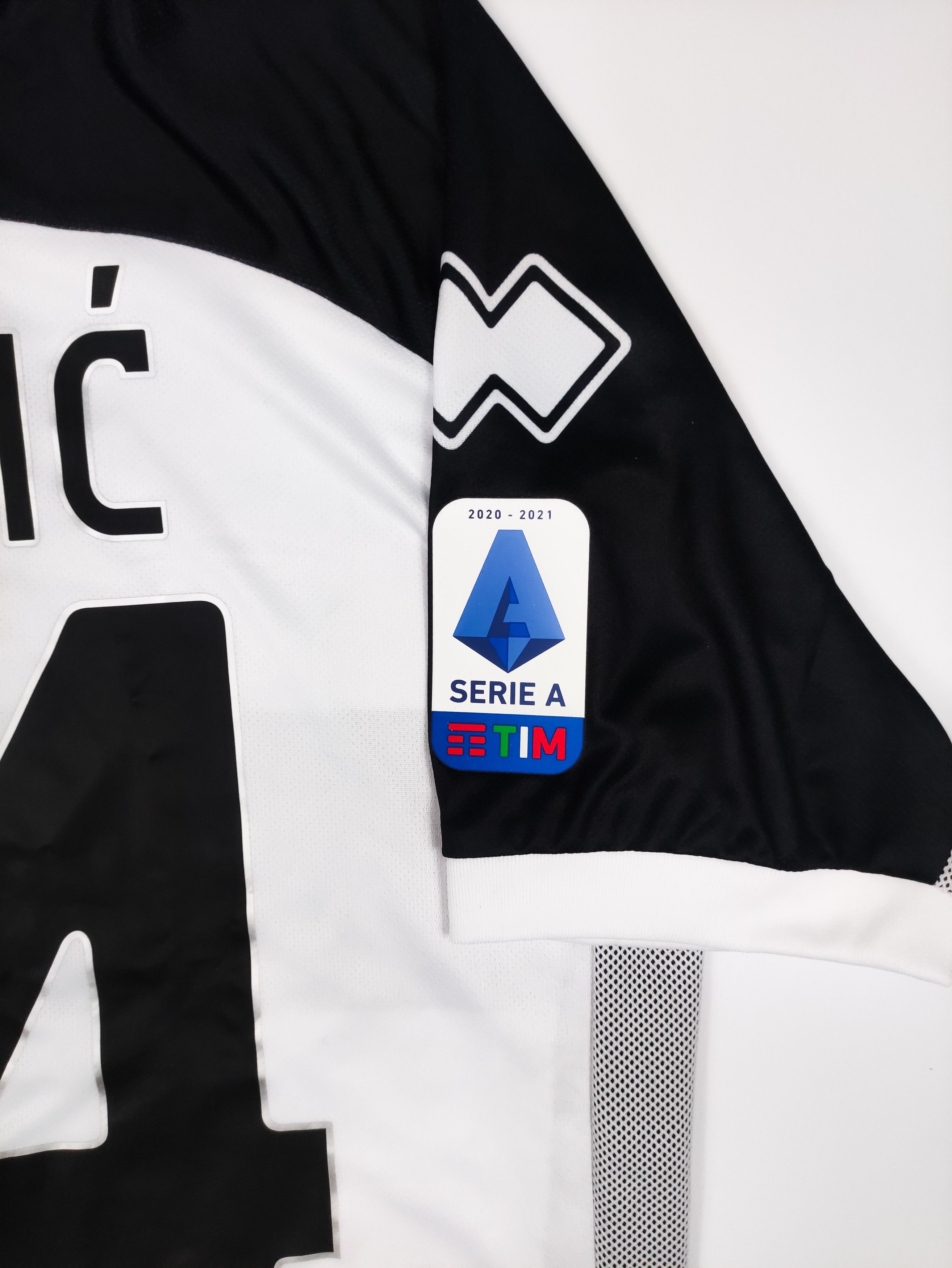 Errea Signed Matchworn Kurtić #14 Parma 2019 2020 Errea Home Shirt Size US XL / EU 56 / 4 - 16 Thumbnail