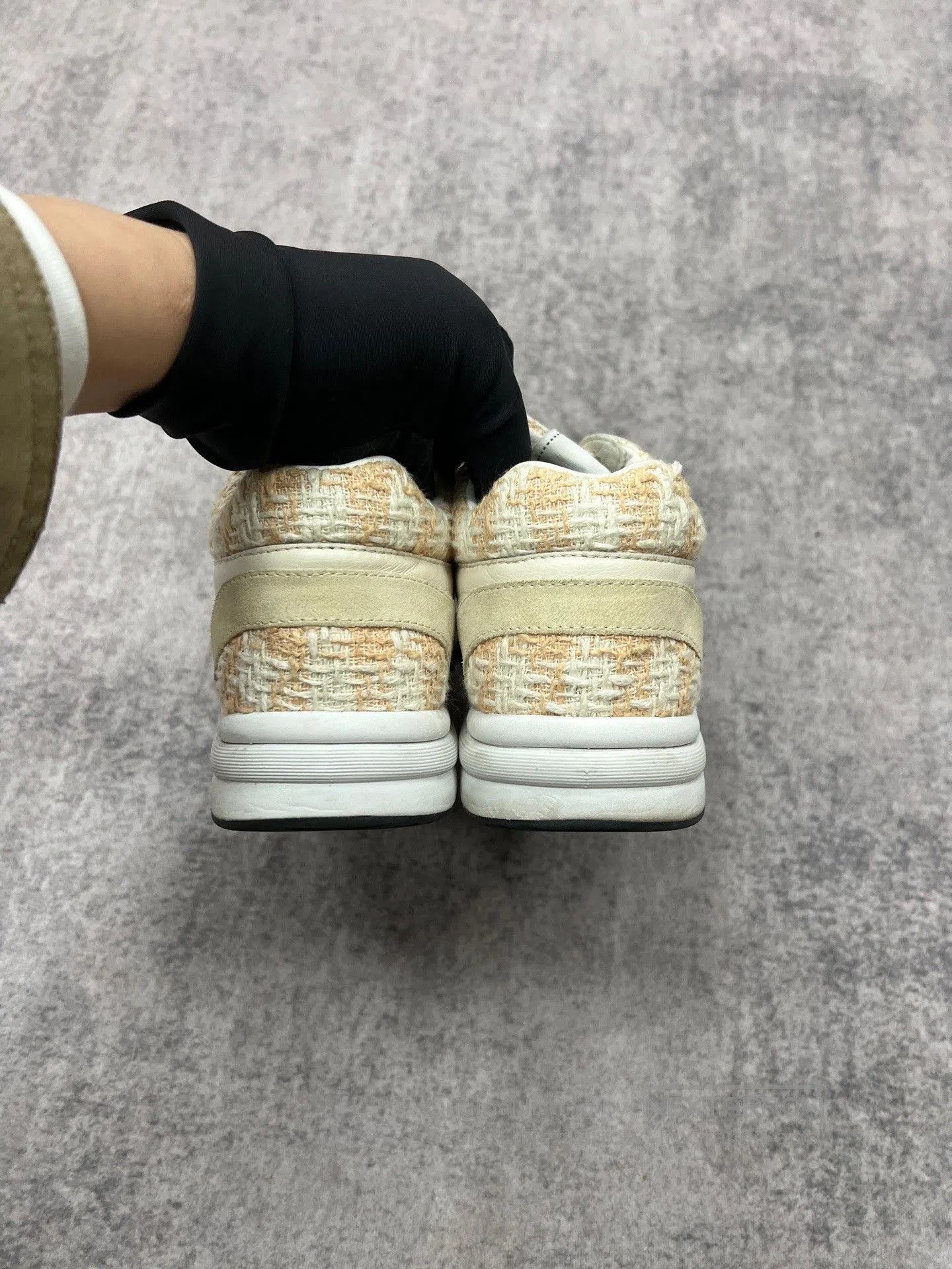 Chanel Chanel Knit Sneakers. Size US 6 / IT 36 - 7 Thumbnail