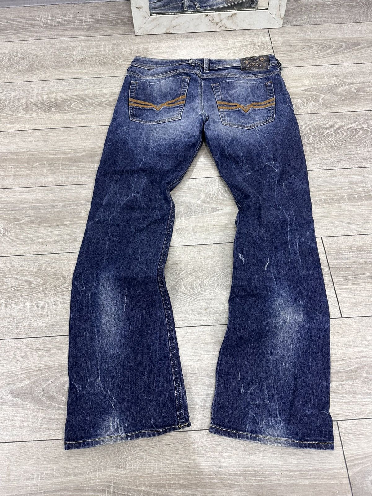 Diesel Diesel Vintage Faded Flared Y2K Jeans Size US 33 - 2 Thumbnail