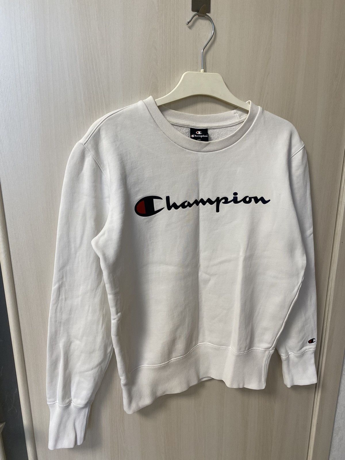 Champion Vintage Champion white sweatshirt crewneck - Size Xs Size US XS / EU 42 / 0 - 3 Thumbnail